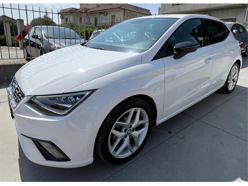Cataldo Auto, concessionaria multimarca, Audi, Fiat, Seat, Jeep, Volkswagen e Alfa Romeo a Marina di Gioiosa