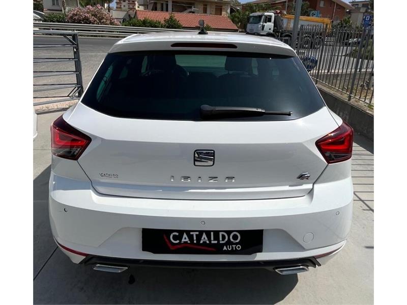 Cataldo Auto, concessionaria multimarca, Audi, Fiat, Seat, Jeep, Volkswagen e Alfa Romeo a Marina di Gioiosa