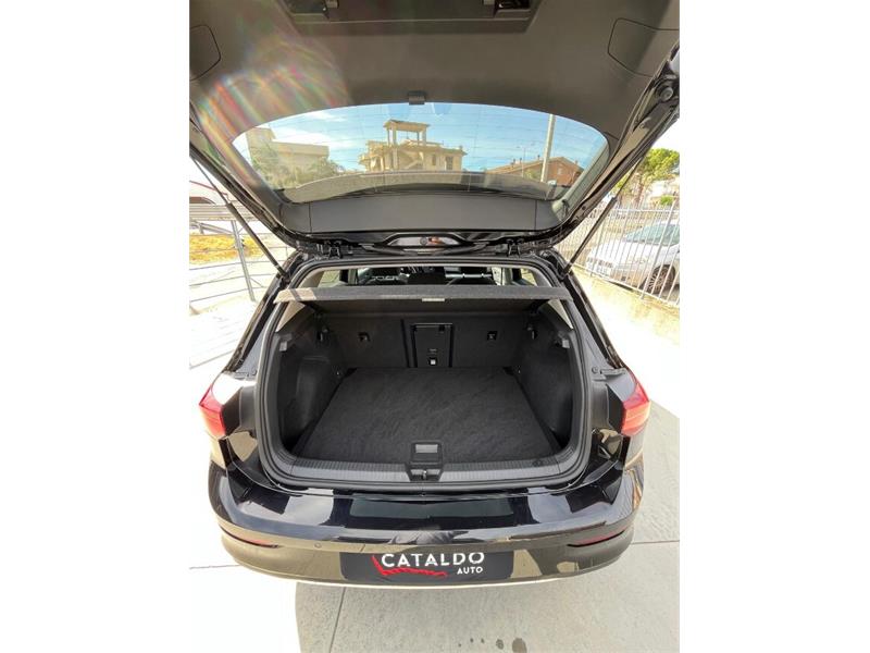 Cataldo Auto, concessionaria multimarca, Audi, Fiat, Seat, Jeep, Volkswagen e Alfa Romeo a Marina di Gioiosa