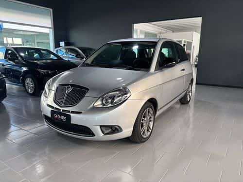 Lancia LANCIA YPSILON UNYCA 