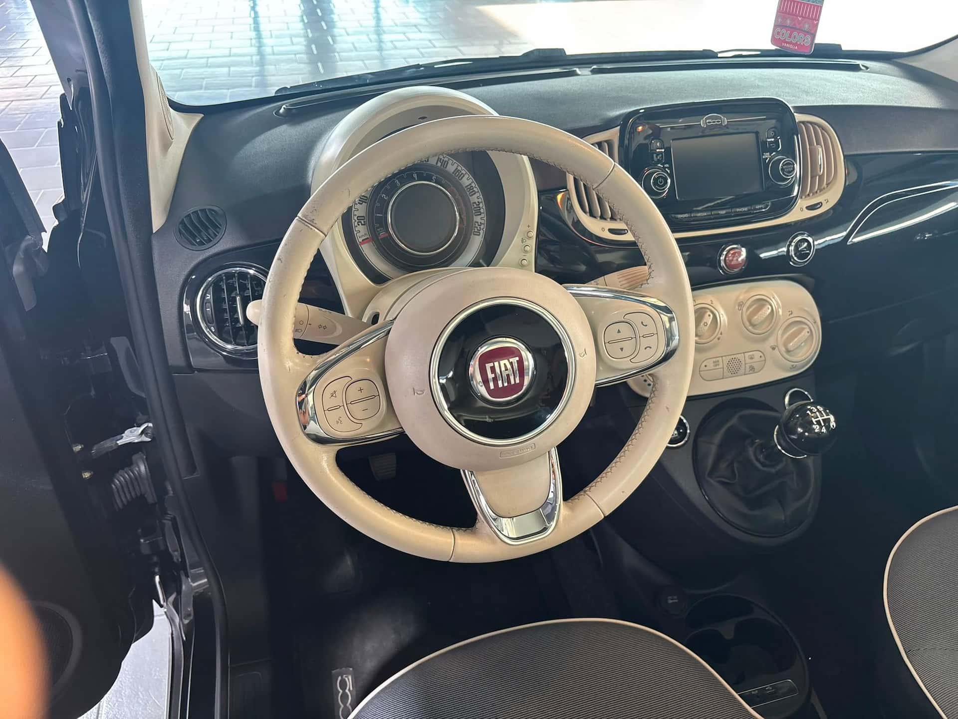 Fiat 500 III 2015 1.2 Lounge 69cv - Immagine 12