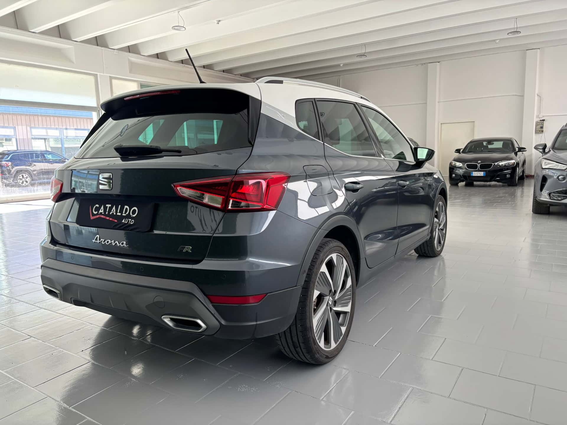 SEAT Arona 2022 1.0 ecotsi FR 110cv - Immagine 5