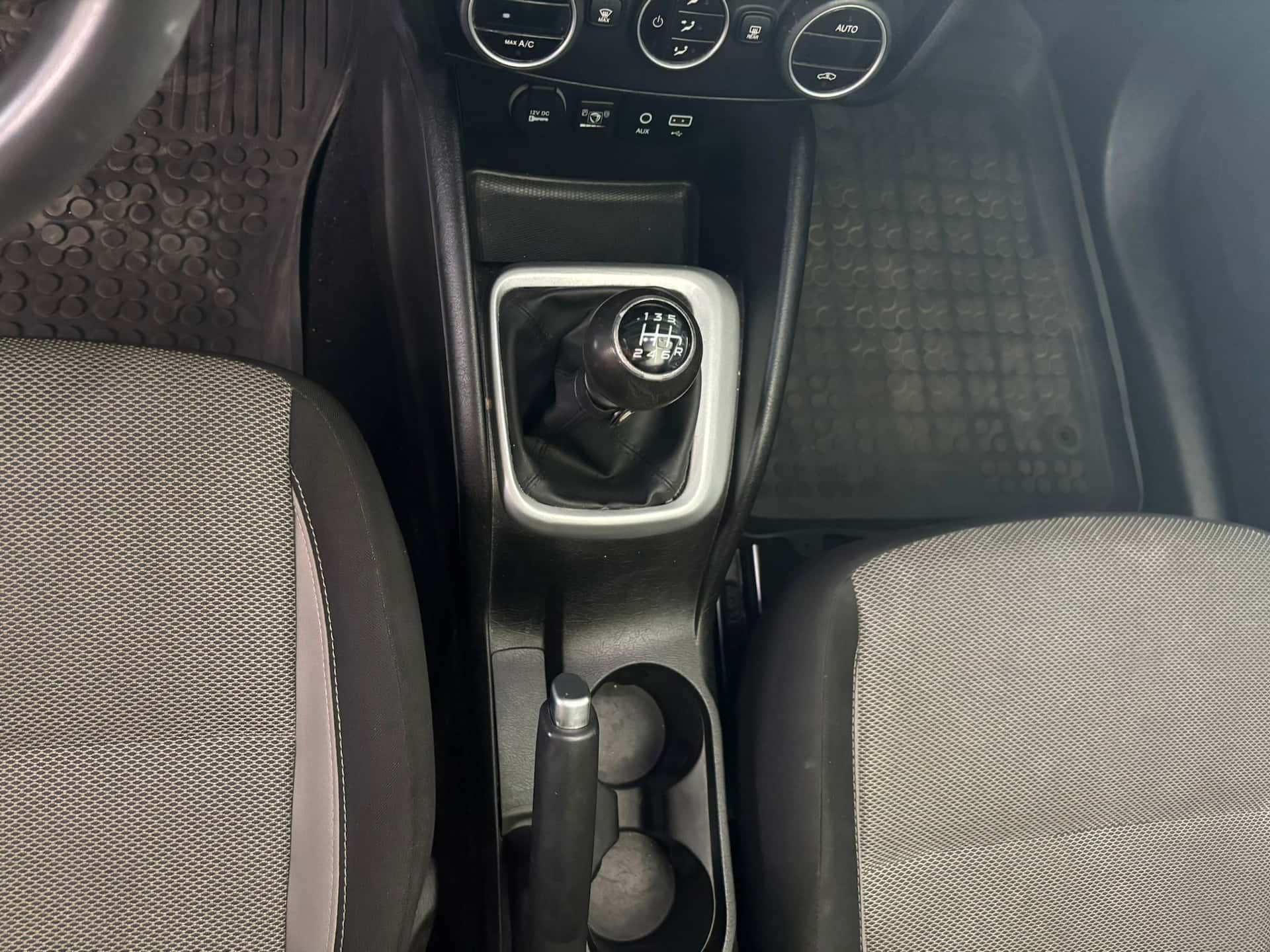 Fiat Tipo 4 porte II 2016 1.4 Opening Edition 95cv - Immagine 15