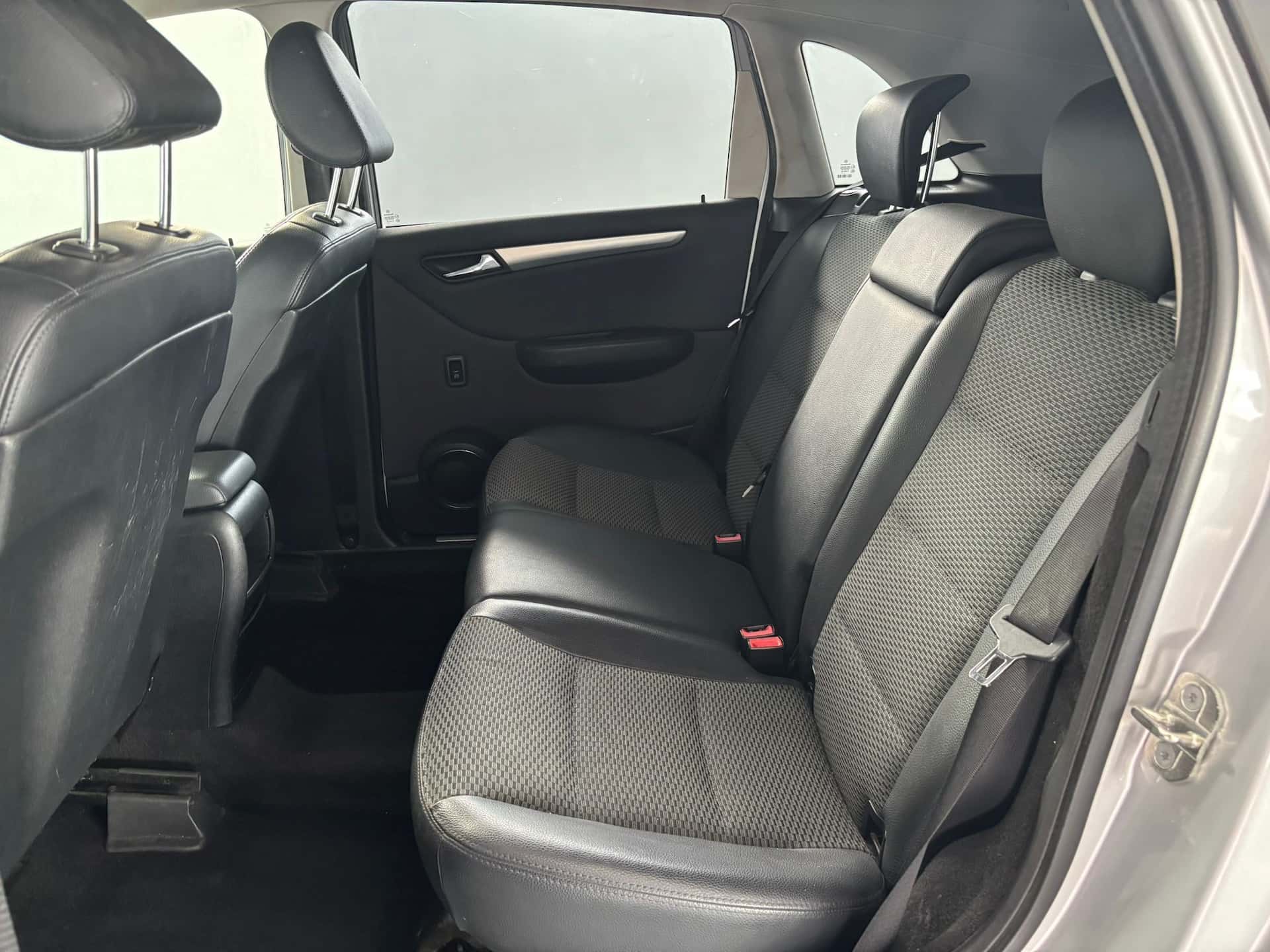 Mercedes-Benz B 200 Classe B - T245 cdi Sport FL - Immagine 17