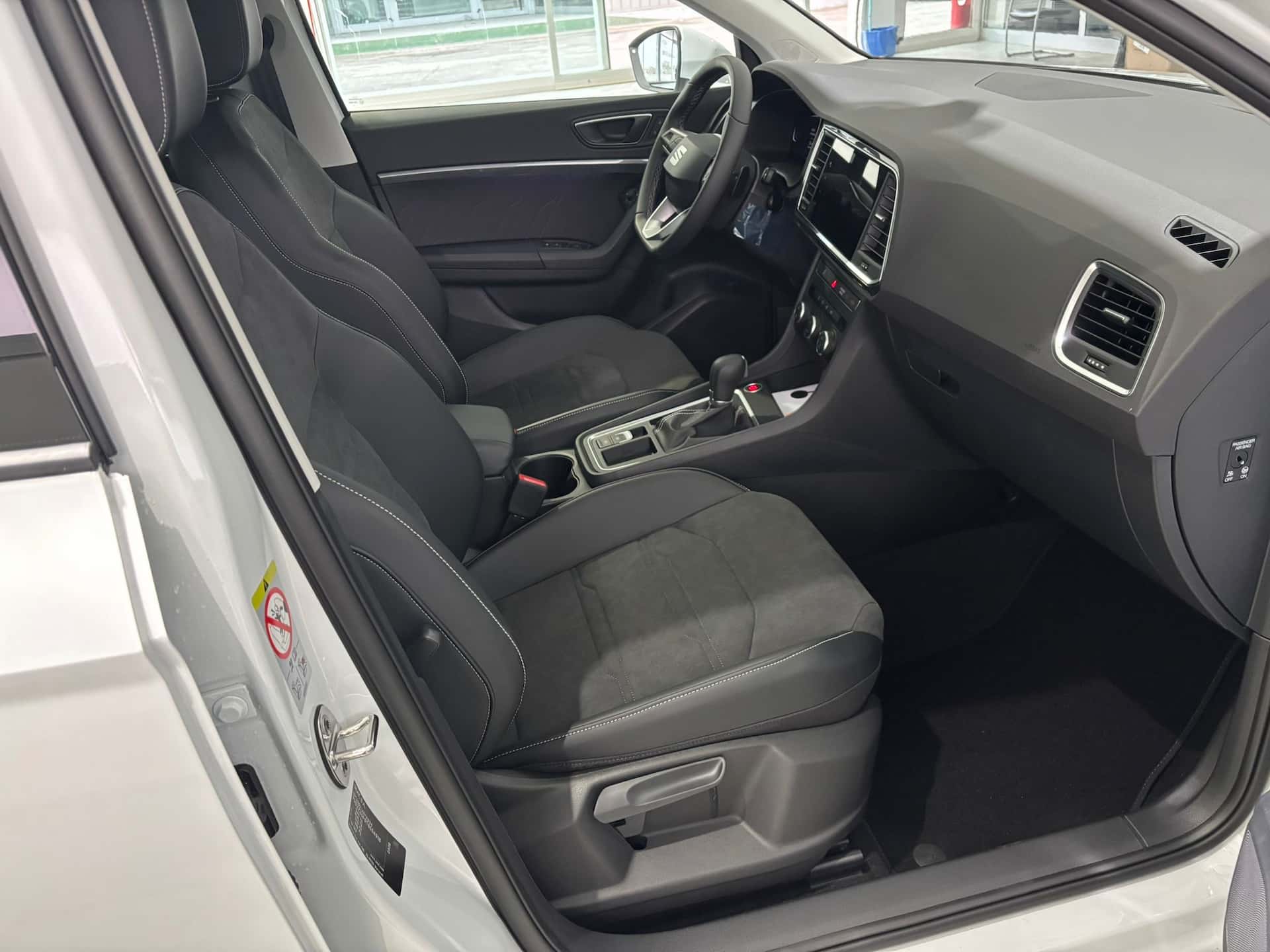 SEAT Ateca 2020 1.5 ecotsi Black Edition 150cv dsg - Immagine 18