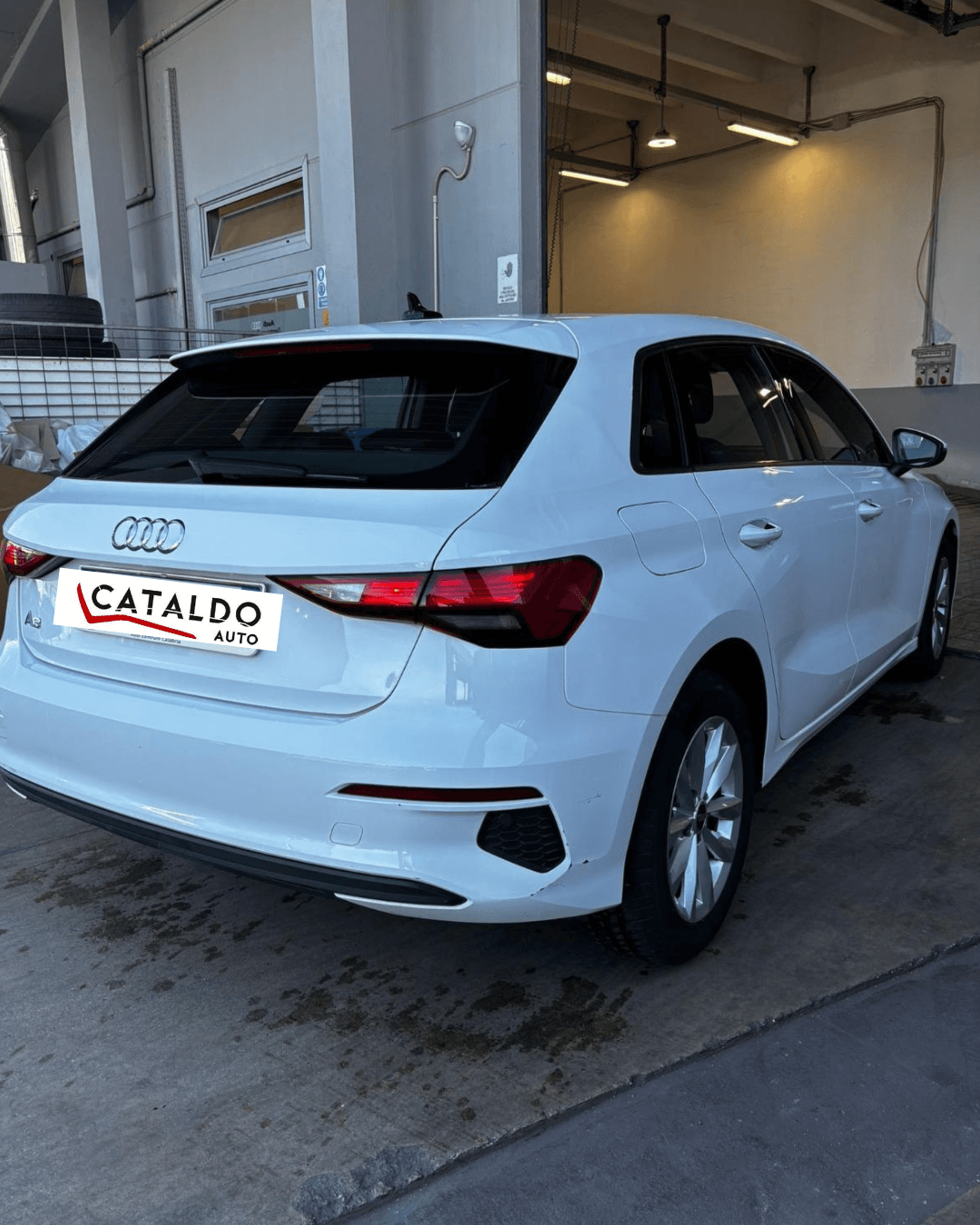 A3 IV 2020 Sportback 30 1.0 tfsi Business - Immagine 3
