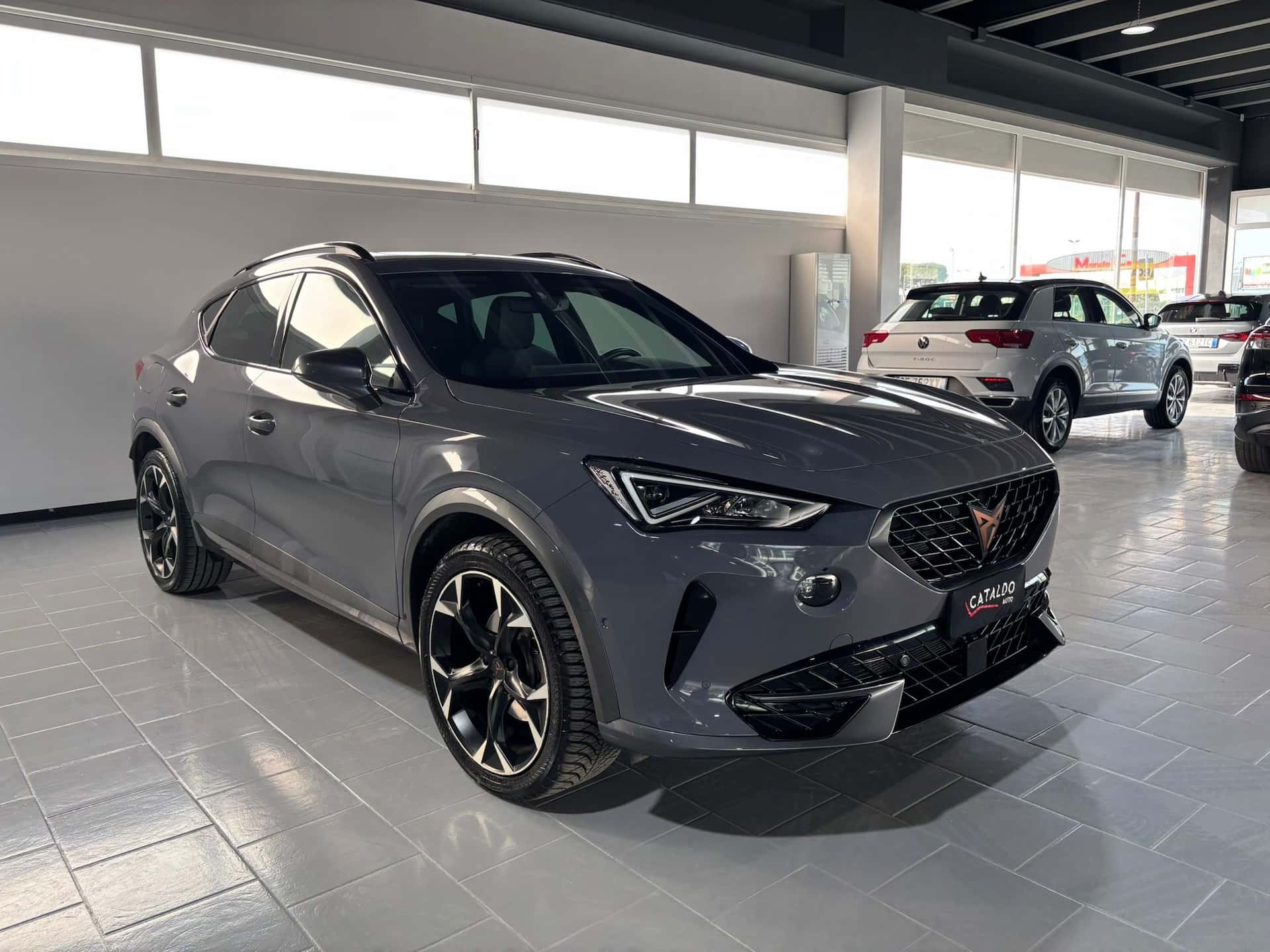 CUPRA Formentor 2020 1.4 e-hybrid 204cv dsg - Immagine 7