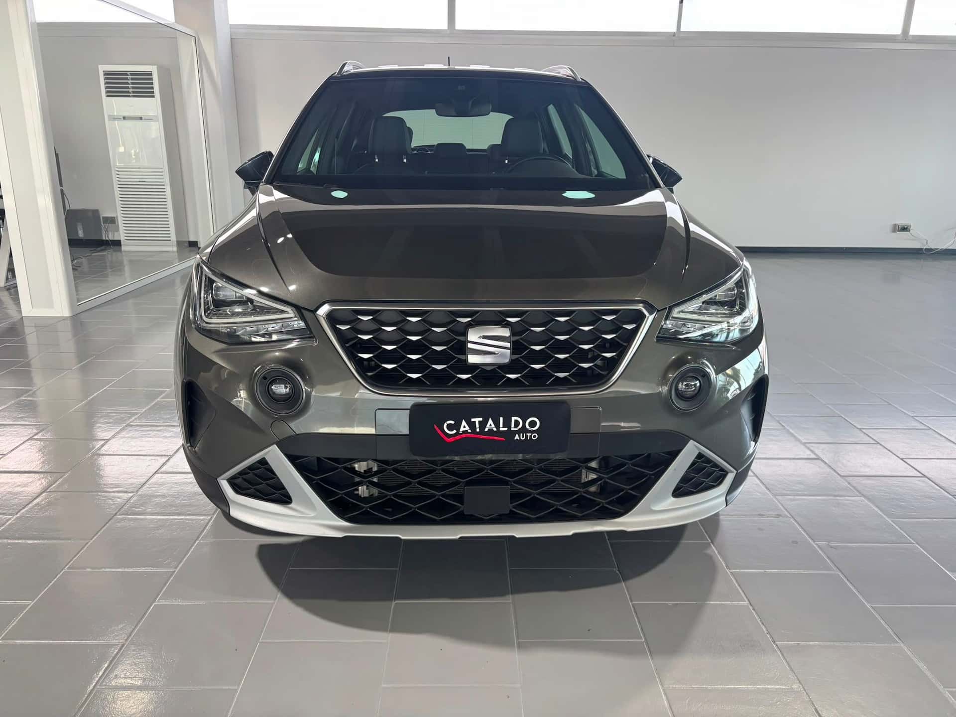 SEAT Arona 2022 1.0 ecotsi Xperience 110cv dsg - Immagine 8