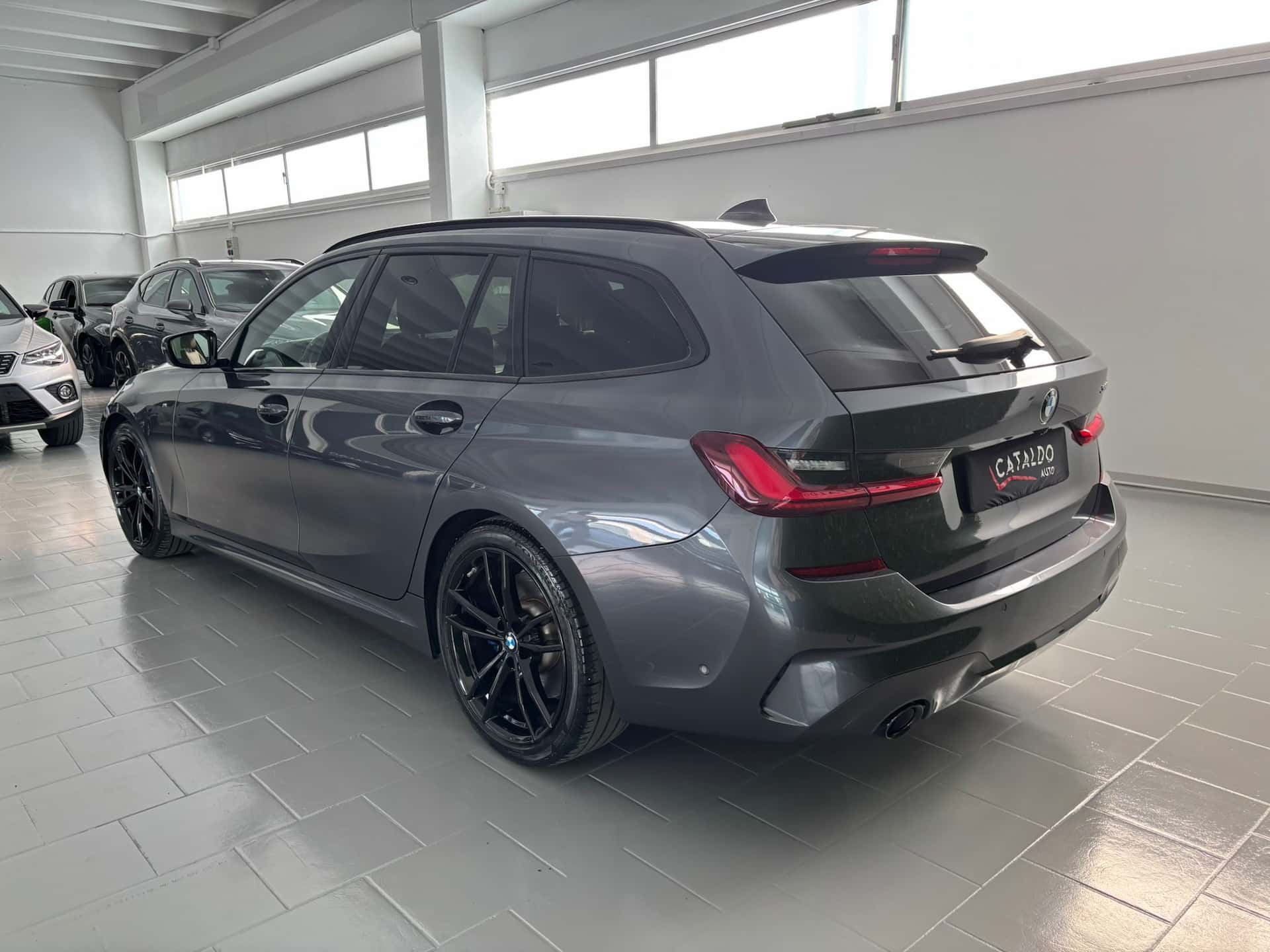 BMW 320 Serie 3 G21 2019 320d Touring mhev 48V Msport auto - Immagine 3