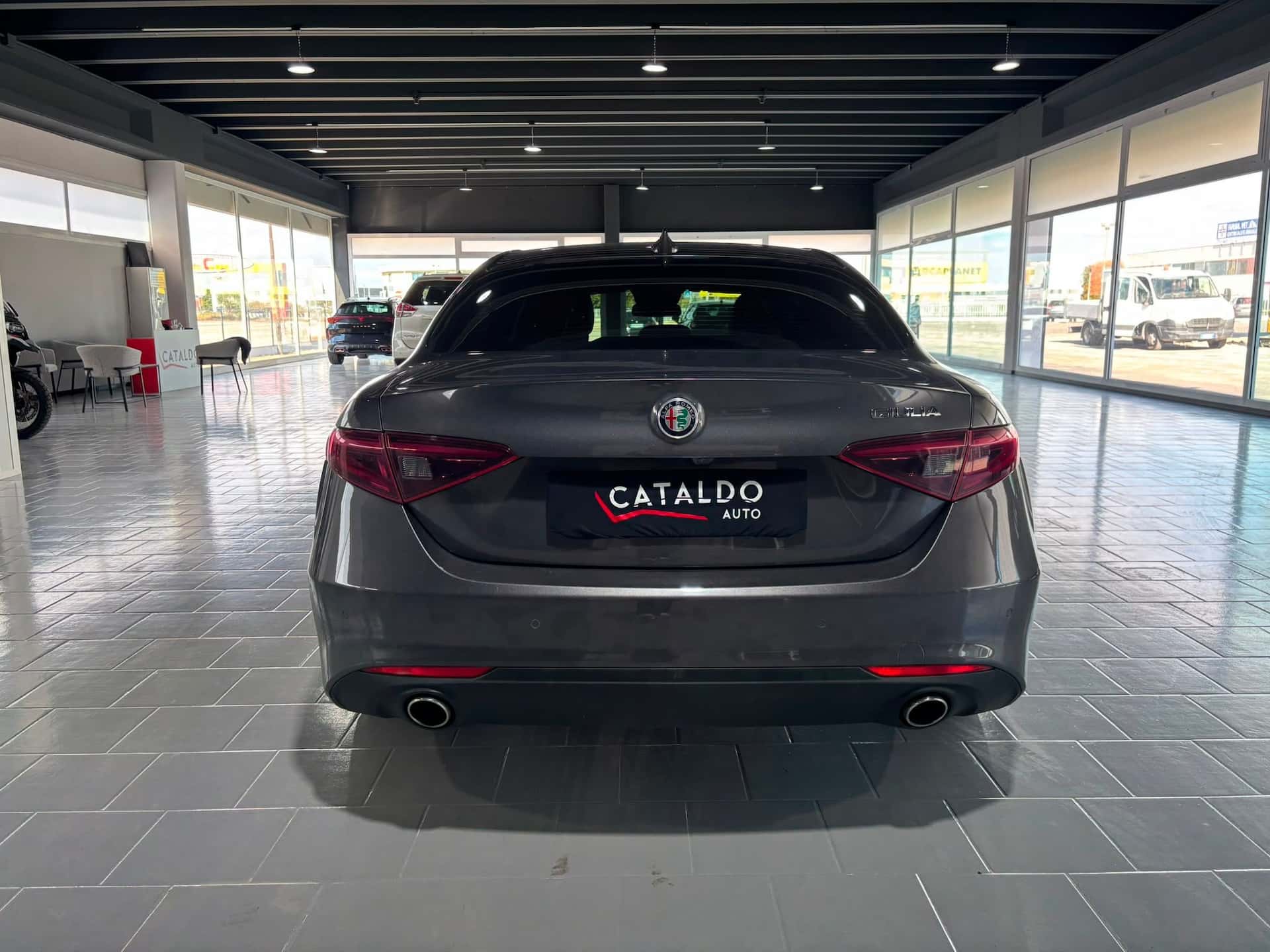 Alfa Romeo Giulia 2.2 Turbodiesel 180 CV Super - Immagine 4