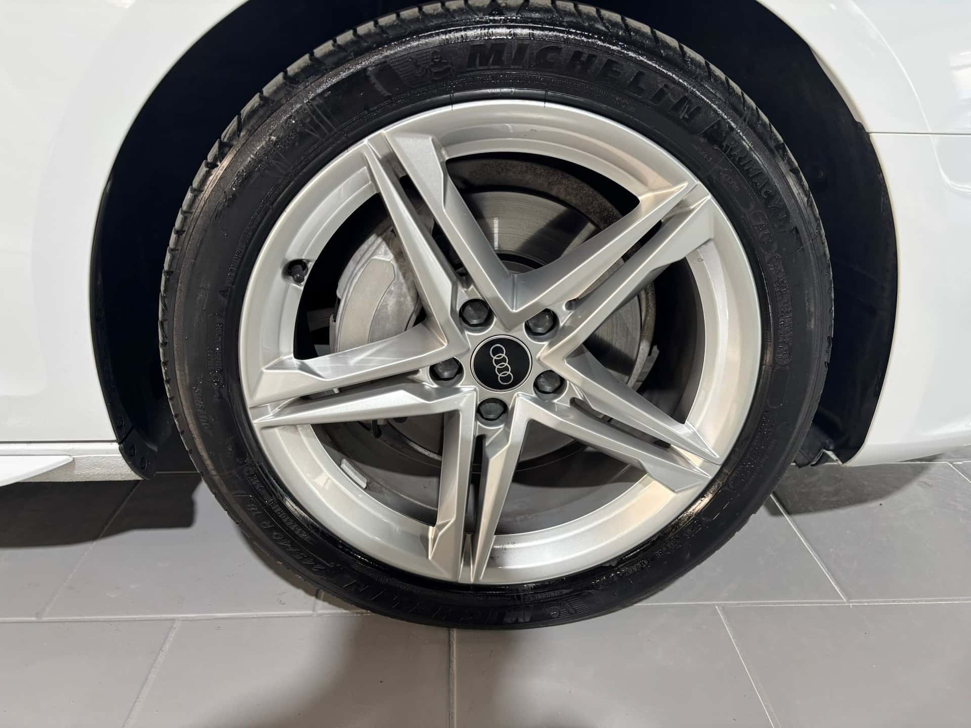 Audi A4 V 2019 Avant 40 2.0 tdi mhev S line edition quattro 204cv s-tronic - Immagine 22