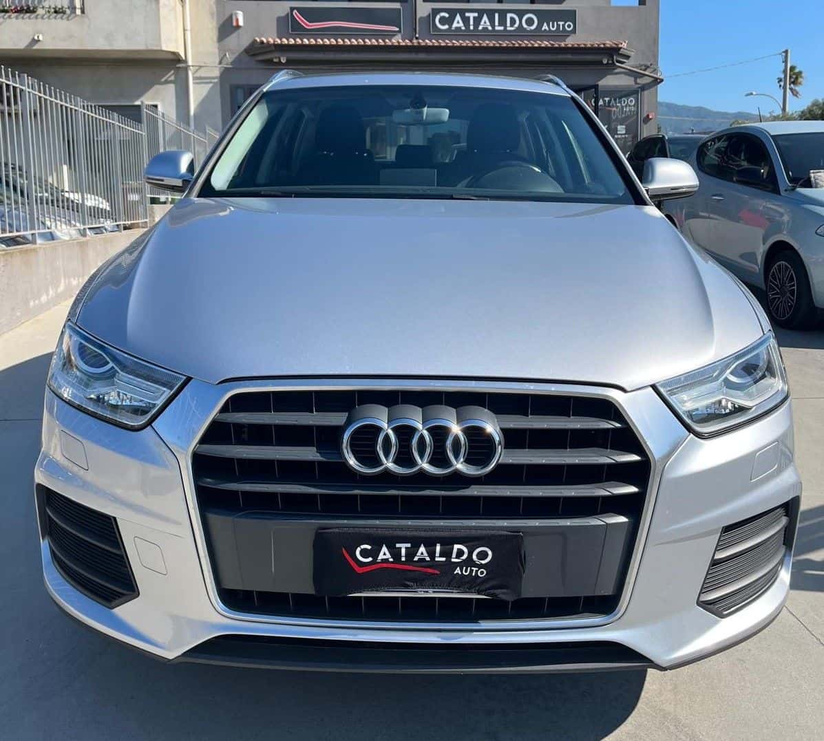 Audi Q3 2015 2.0 tdi Business 120cv - Immagine 6