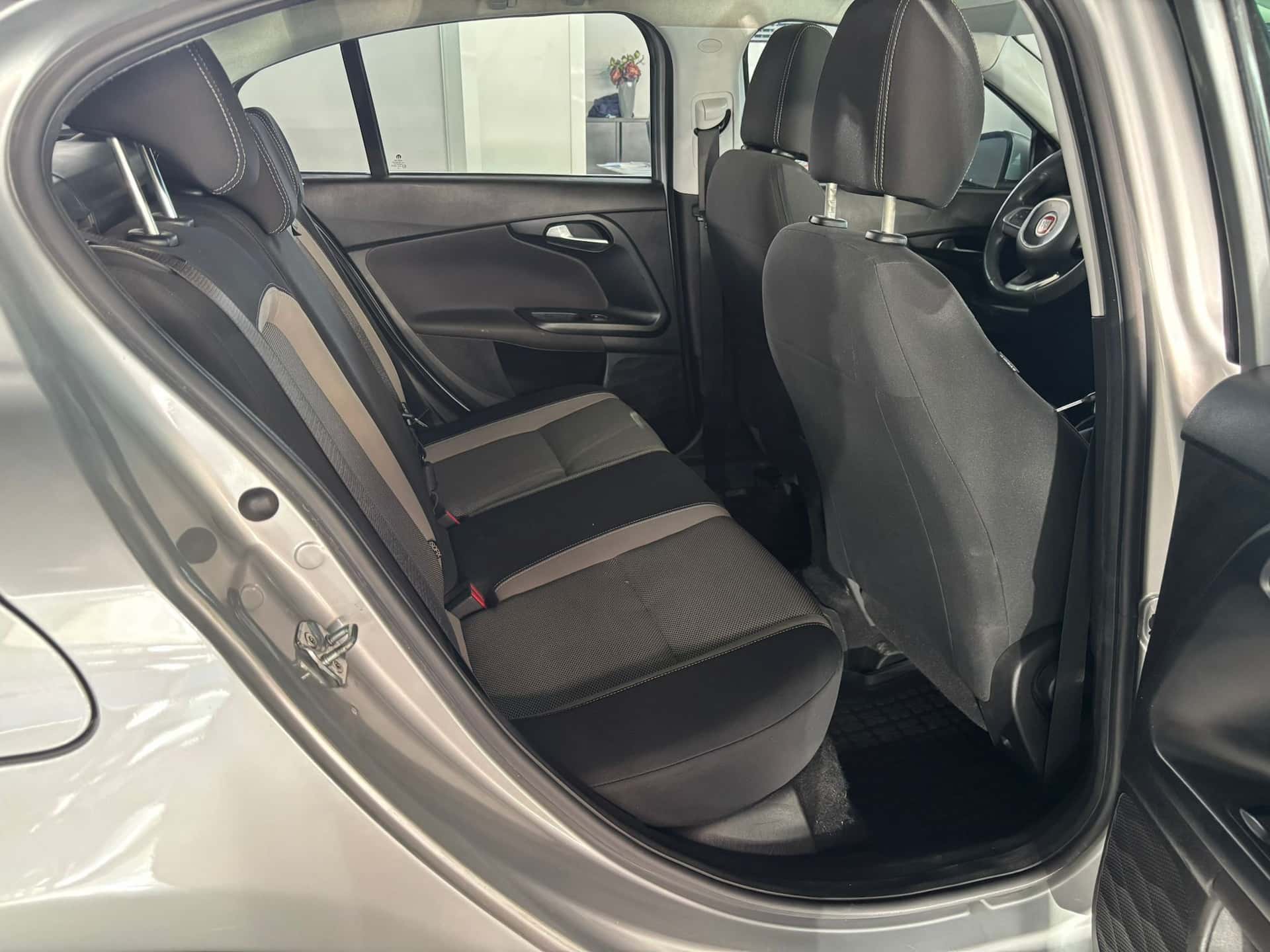 Fiat Tipo 4 porte II 2016 1.4 Opening Edition 95cv - Immagine 18