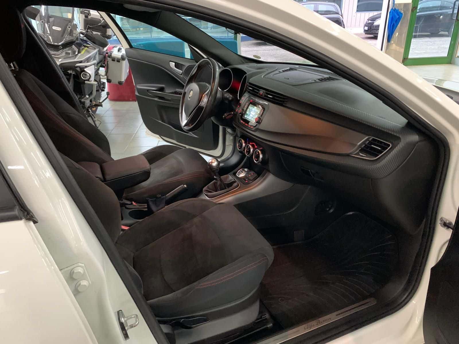 Alfa Romeo Giulietta 1.4 Turbo 120 CV GPL Sprint - Immagine 14