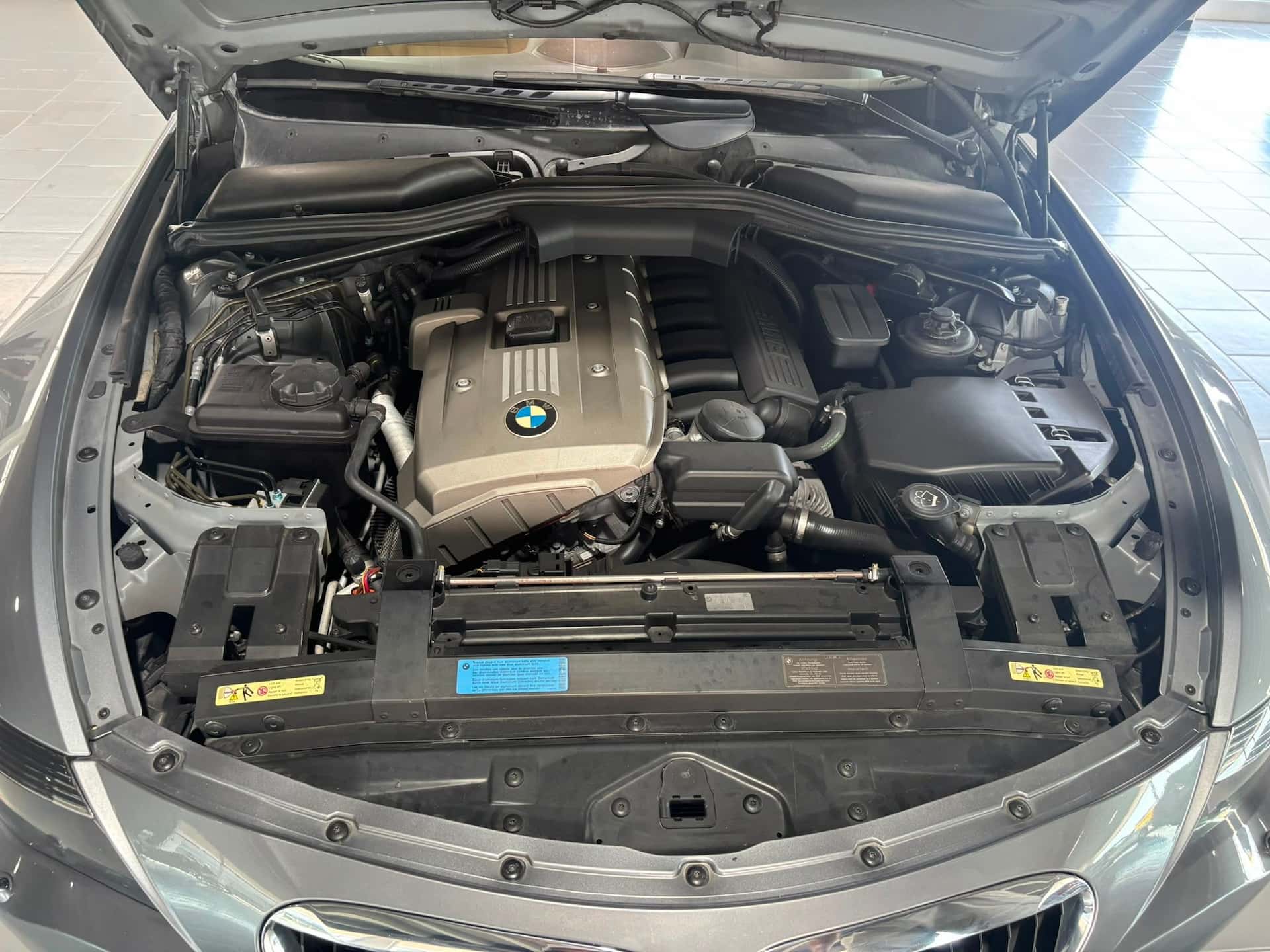 BMW 630Ci Cabrio - Immagine 21