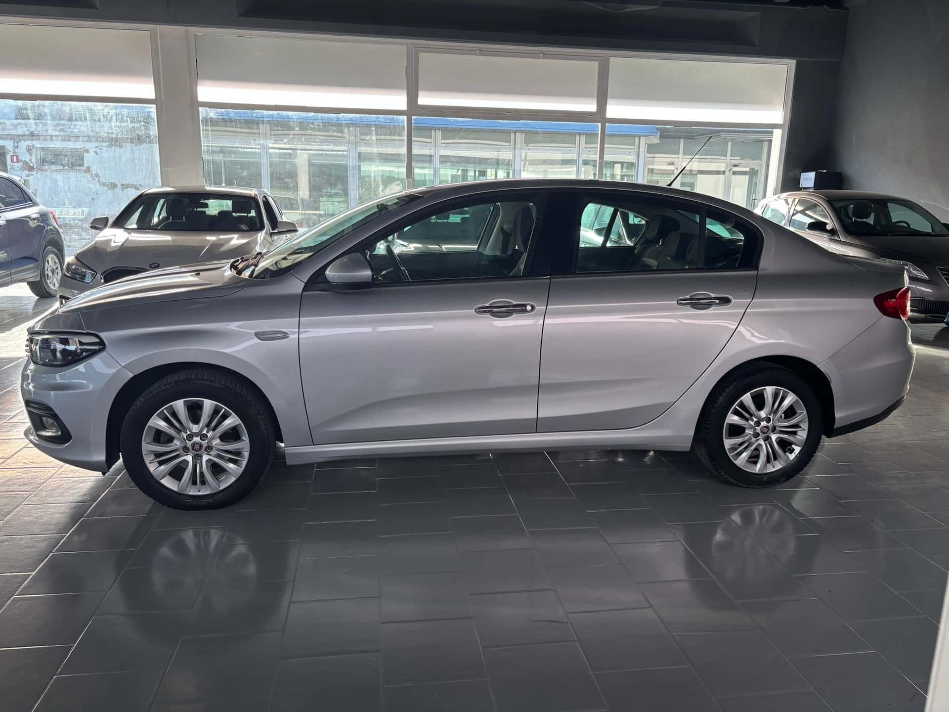 Fiat Tipo 4 porte II 2016 1.4 Opening Edition 95cv - Immagine 2