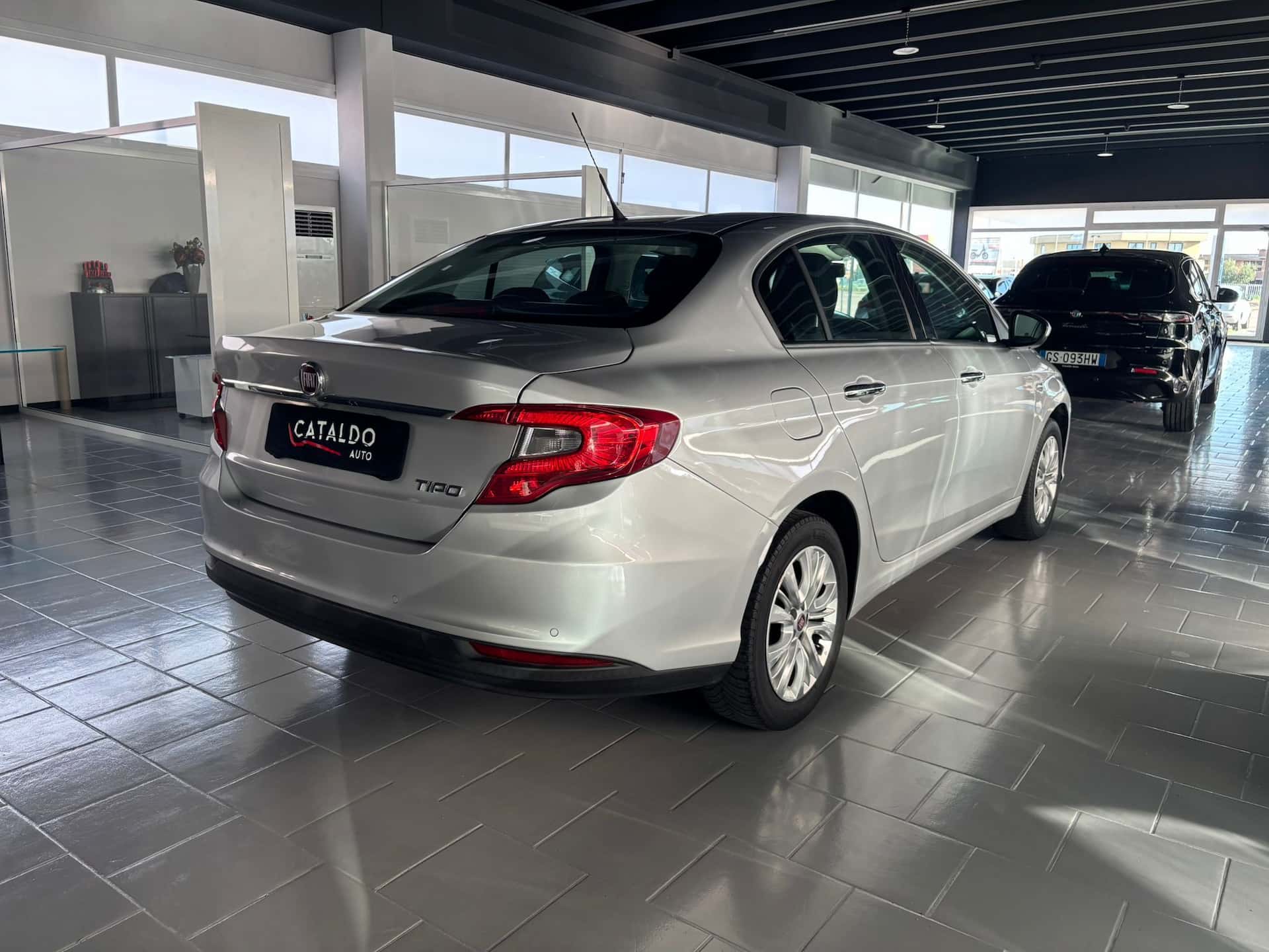 Fiat Tipo 4 porte II 2016 1.4 Opening Edition 95cv - Immagine 5