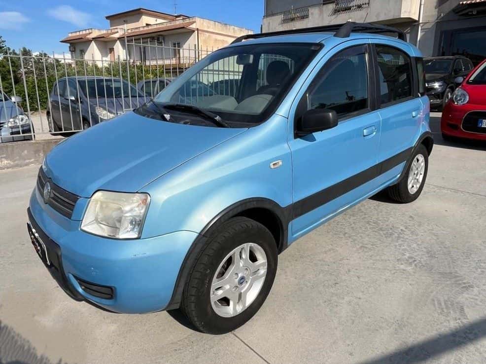 Fiat Panda II 2003 1.2 Climbing 4x4 - Immagine 1