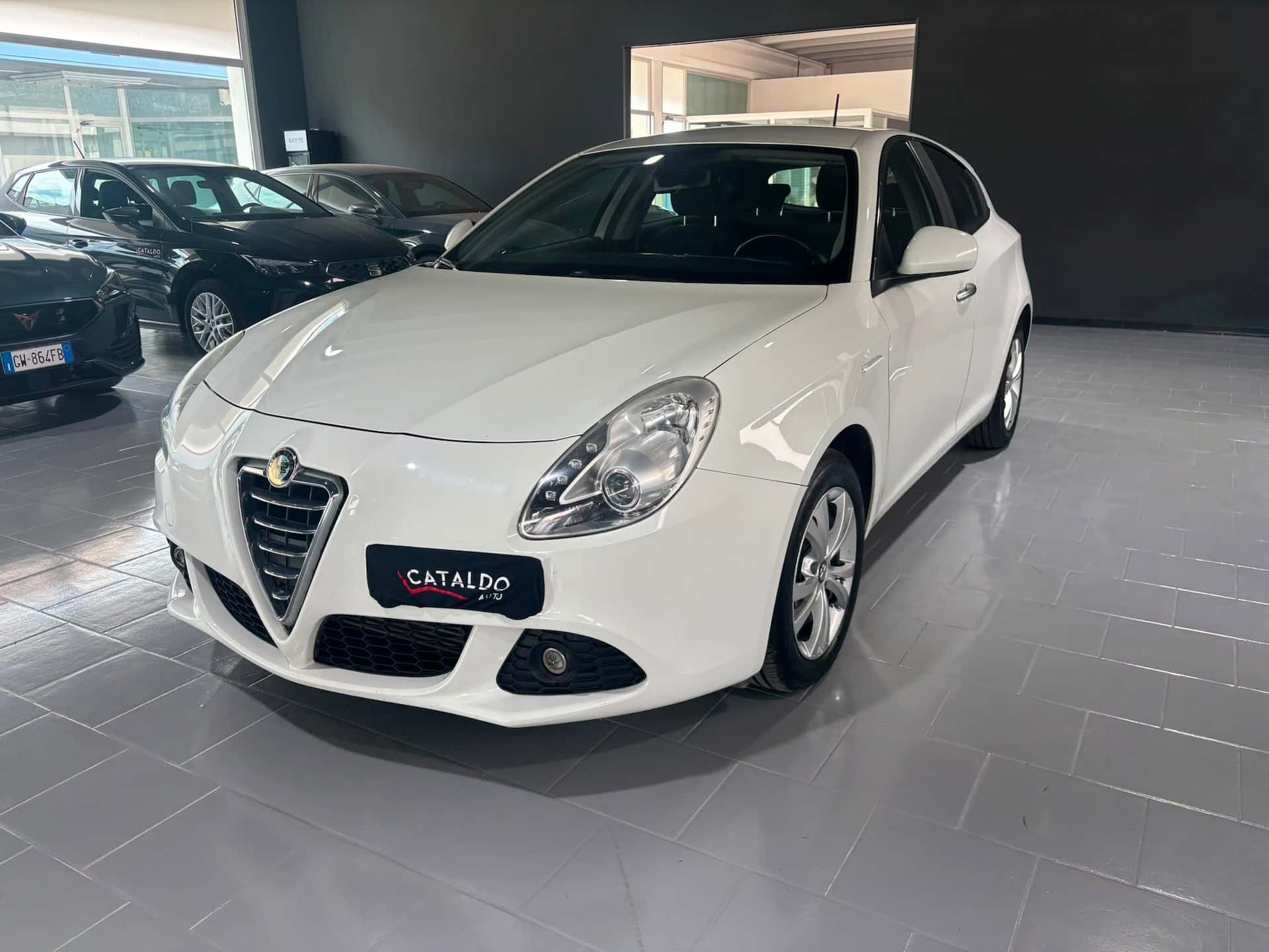 Alfa Romeo Giulietta III 2010 1.6 jtdm(2) Progression c/CL - Immagine 1