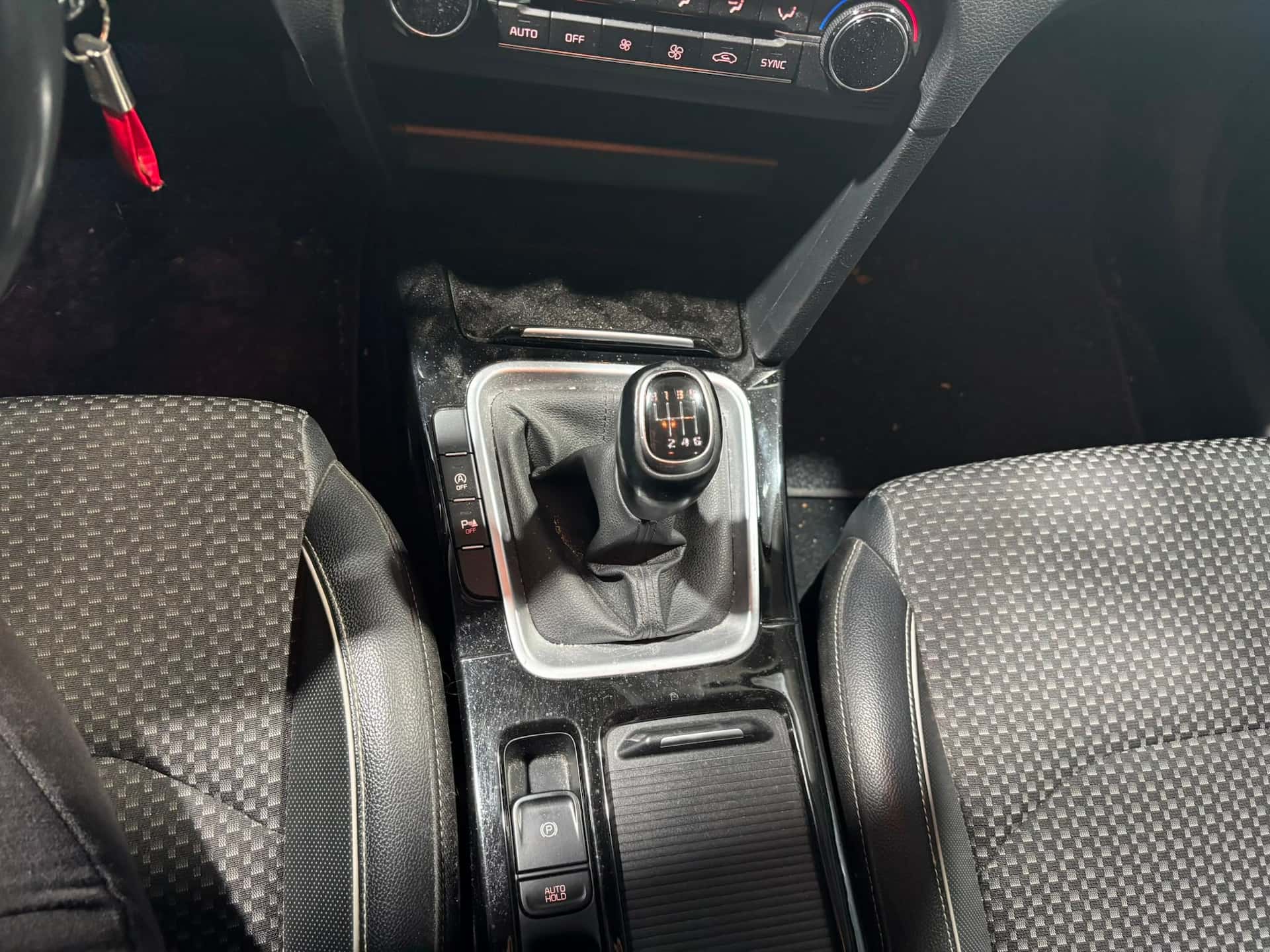  Kia XCeed 1.6 CRDi 115 CV Style Techno Pack  - Immagine 15