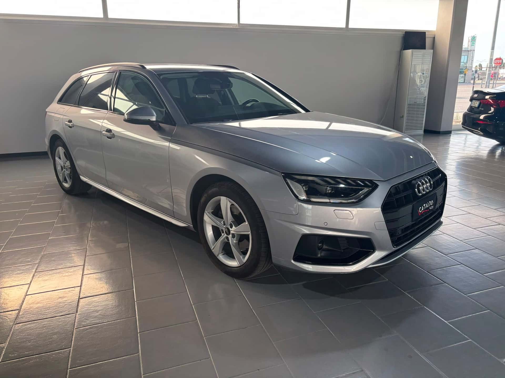 Audi A4 V 2019 Avant 35 2.0 tdi mhev Business Advanced 163cv s-tronic - Immagine 7