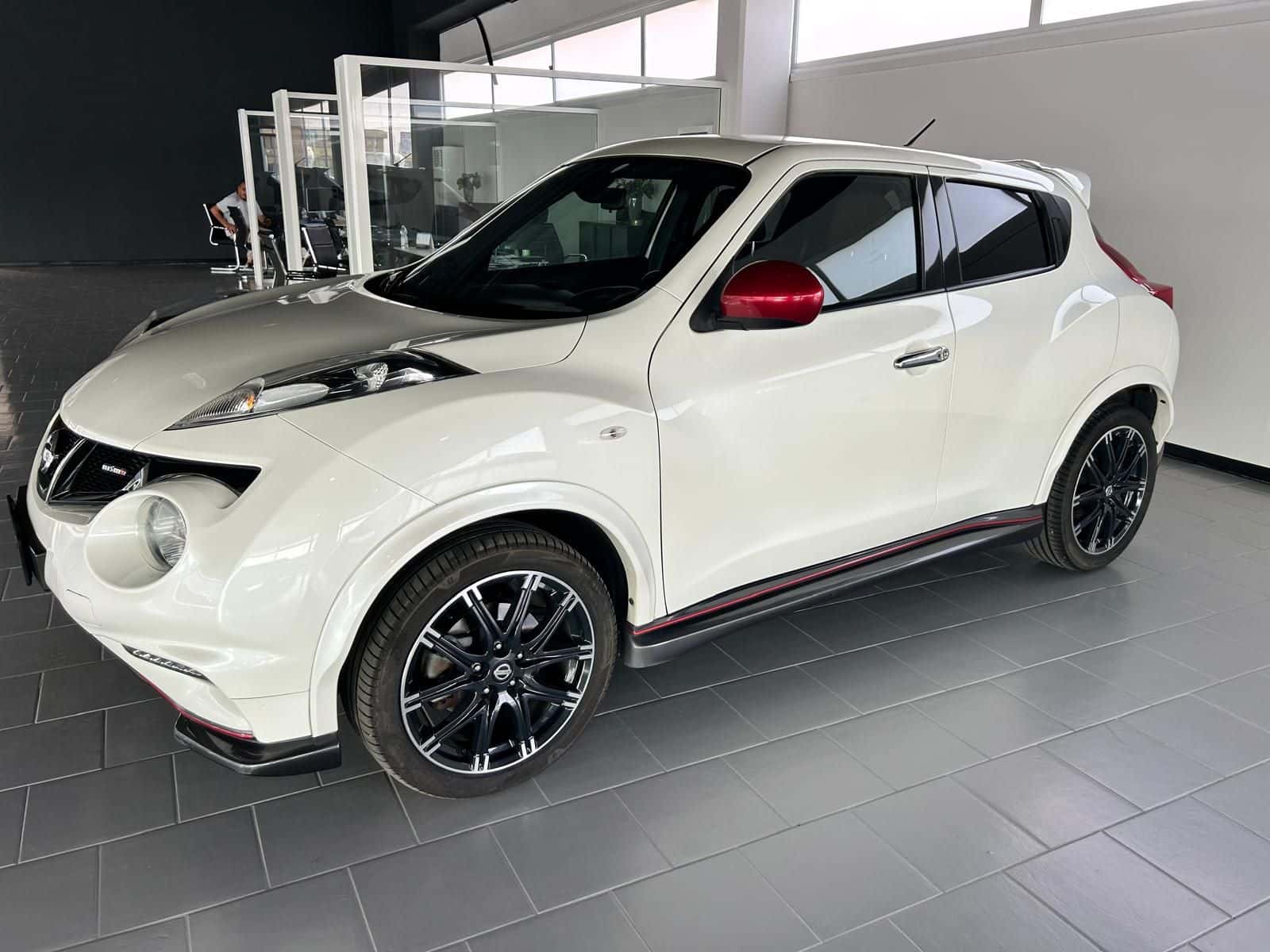 Nissan Juke I 2010 1.6 dig-t Nismo - Immagine 2