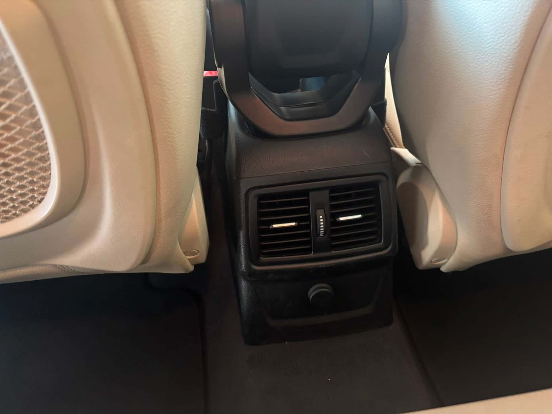 BMW X1 F48 sdrive18d Advantage auto - Immagine 18