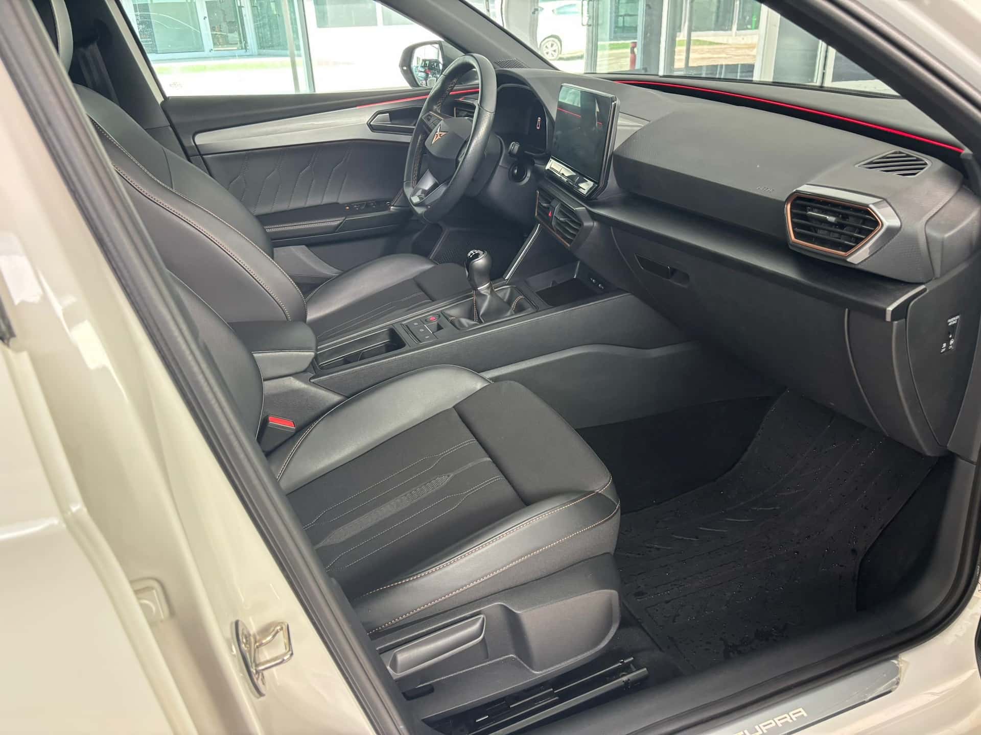 CUPRA Leon 2020 1.5 tsi 150cv - Immagine 16