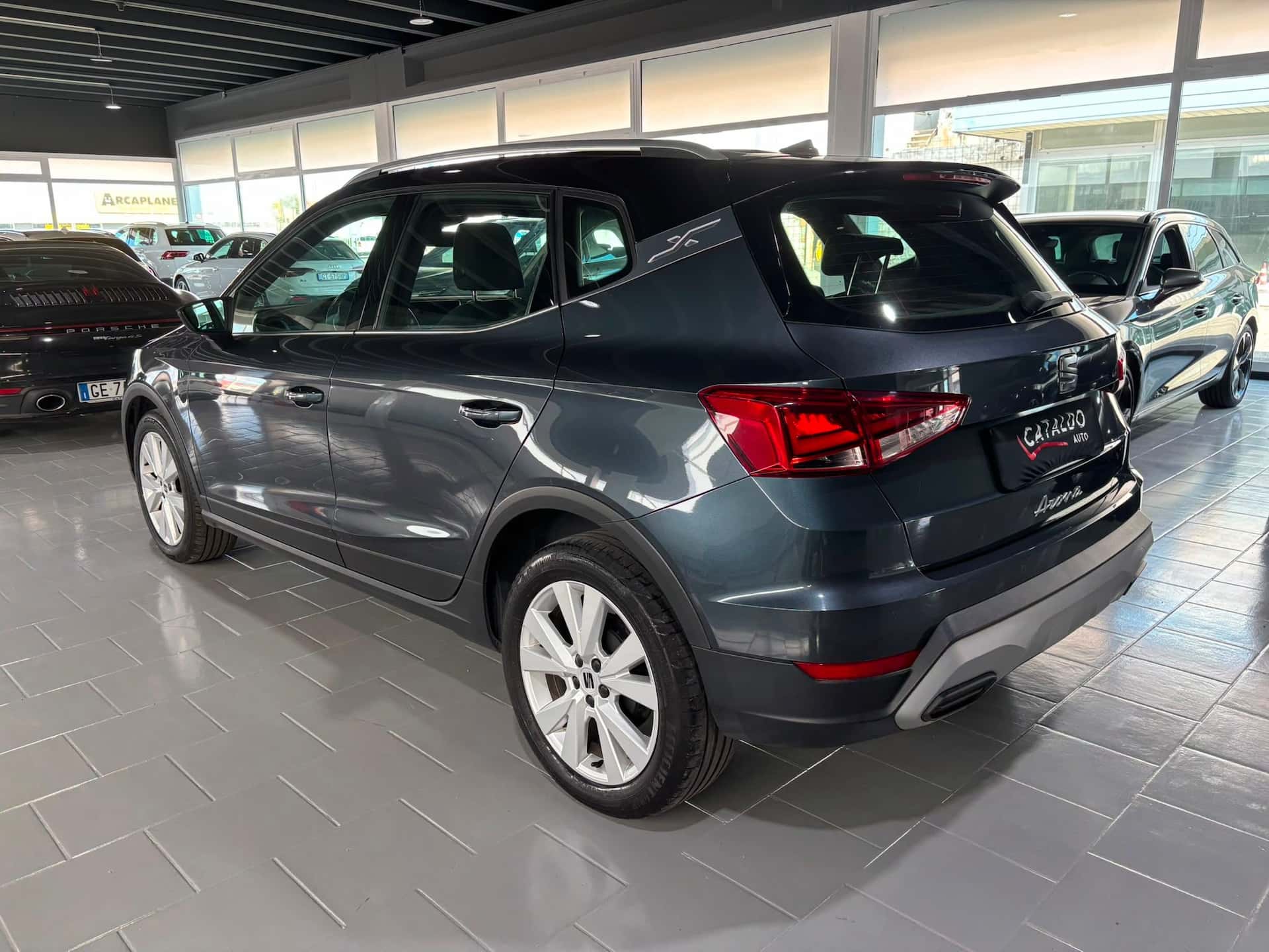 SEAT Arona 2022 1.0 ecotsi Xperience 95cv - Immagine 3