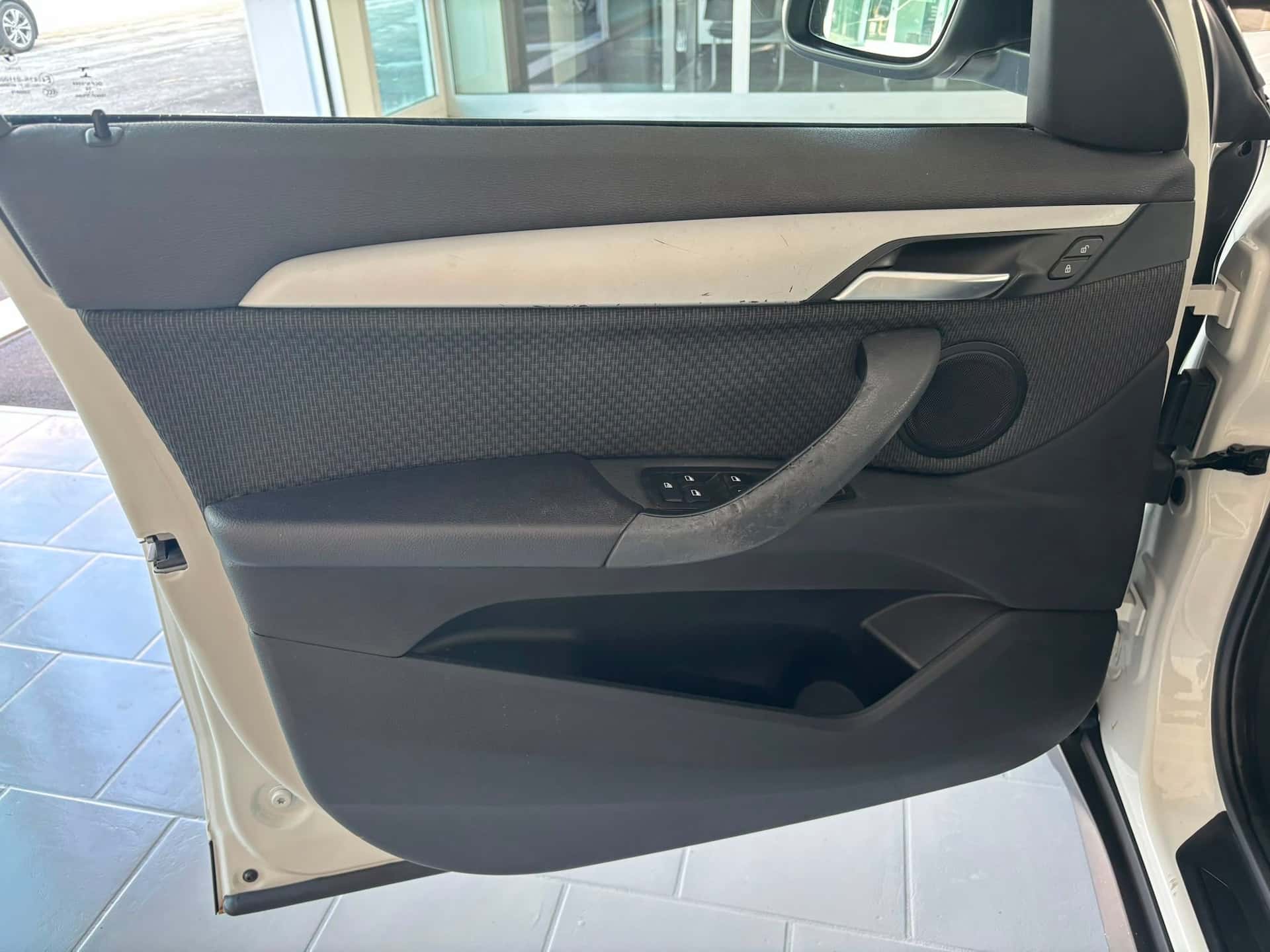 Bmw X1 sDrive18d - Immagine 9