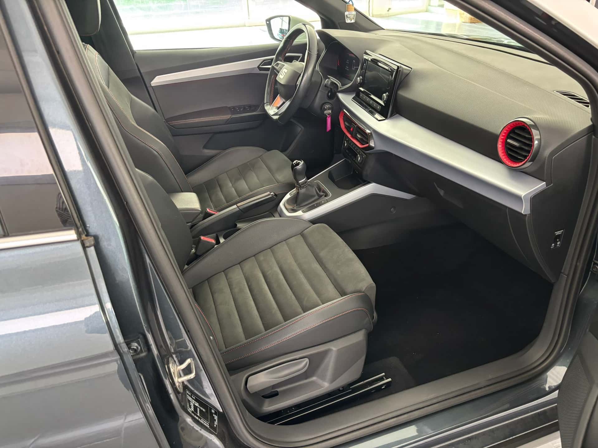 SEAT Arona 2022 1.0 ecotsi FR 110cv - Immagine 16