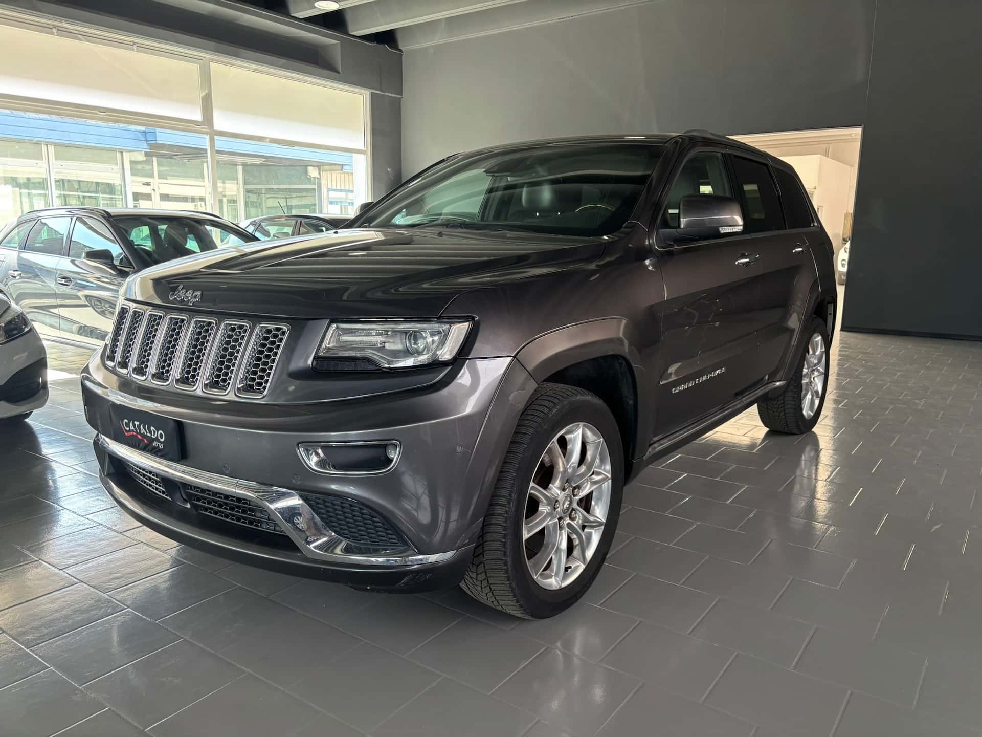 Jeep Grand Cherokee IV 2013 3.0 crd (mjt II) V6 Summit 250cv auto - Immagine 1