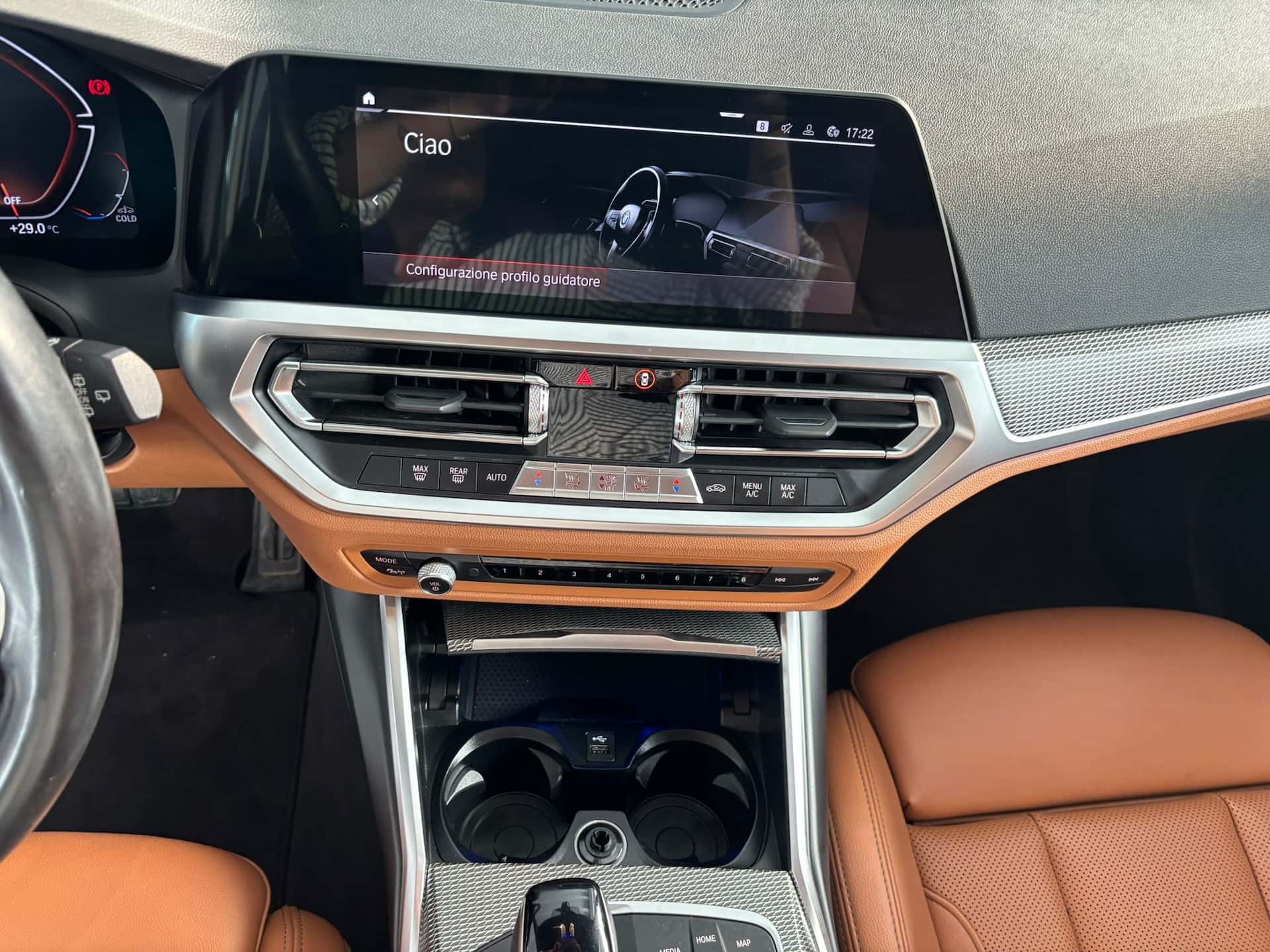 BMW 320 Serie 3 G21 2019 320d Touring mhev 48V Msport auto - Immagine 14