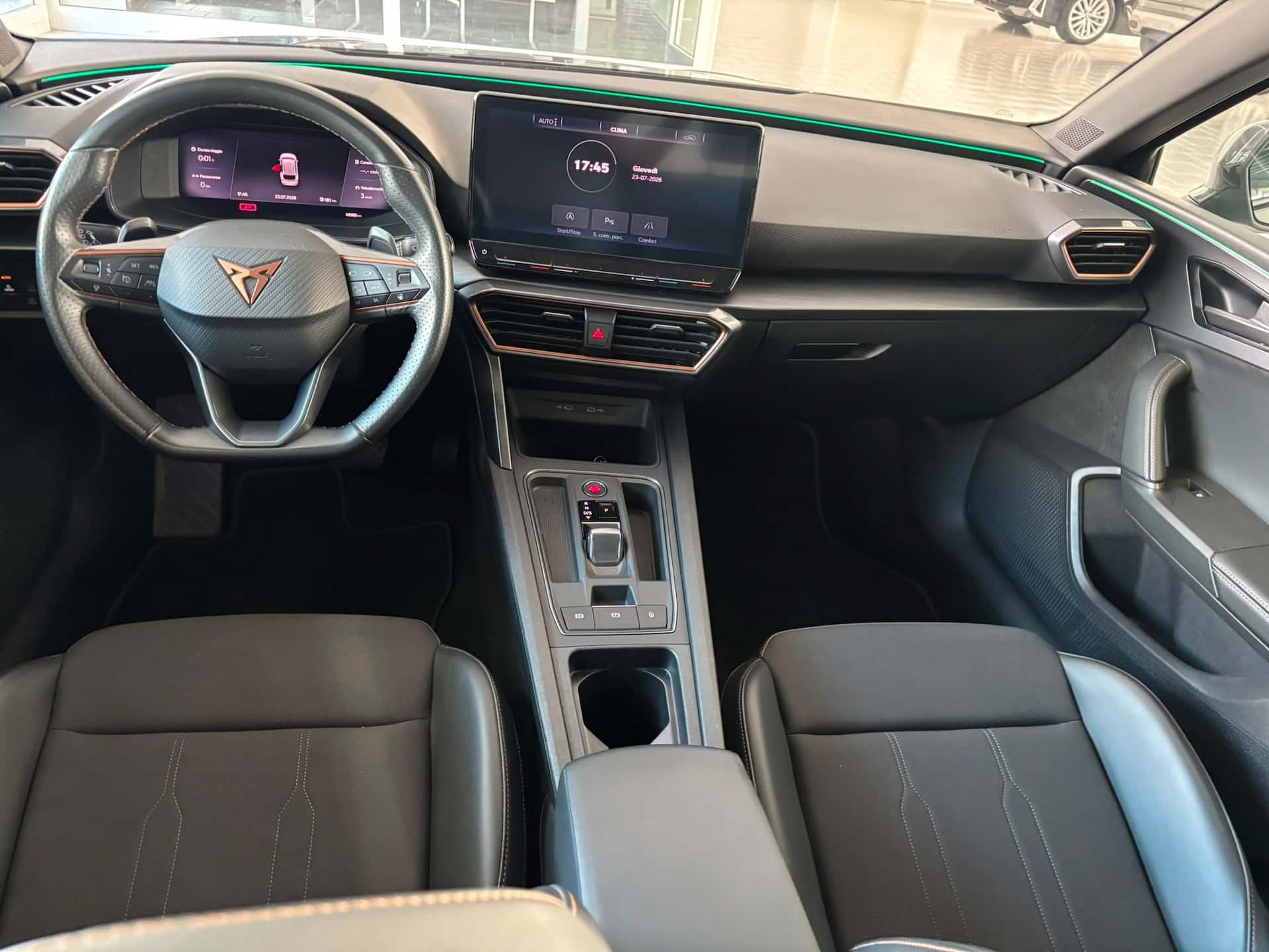 CUPRA Leon Sportstourer 2020 1.5 hybrid 150cv dsg - Immagine 11