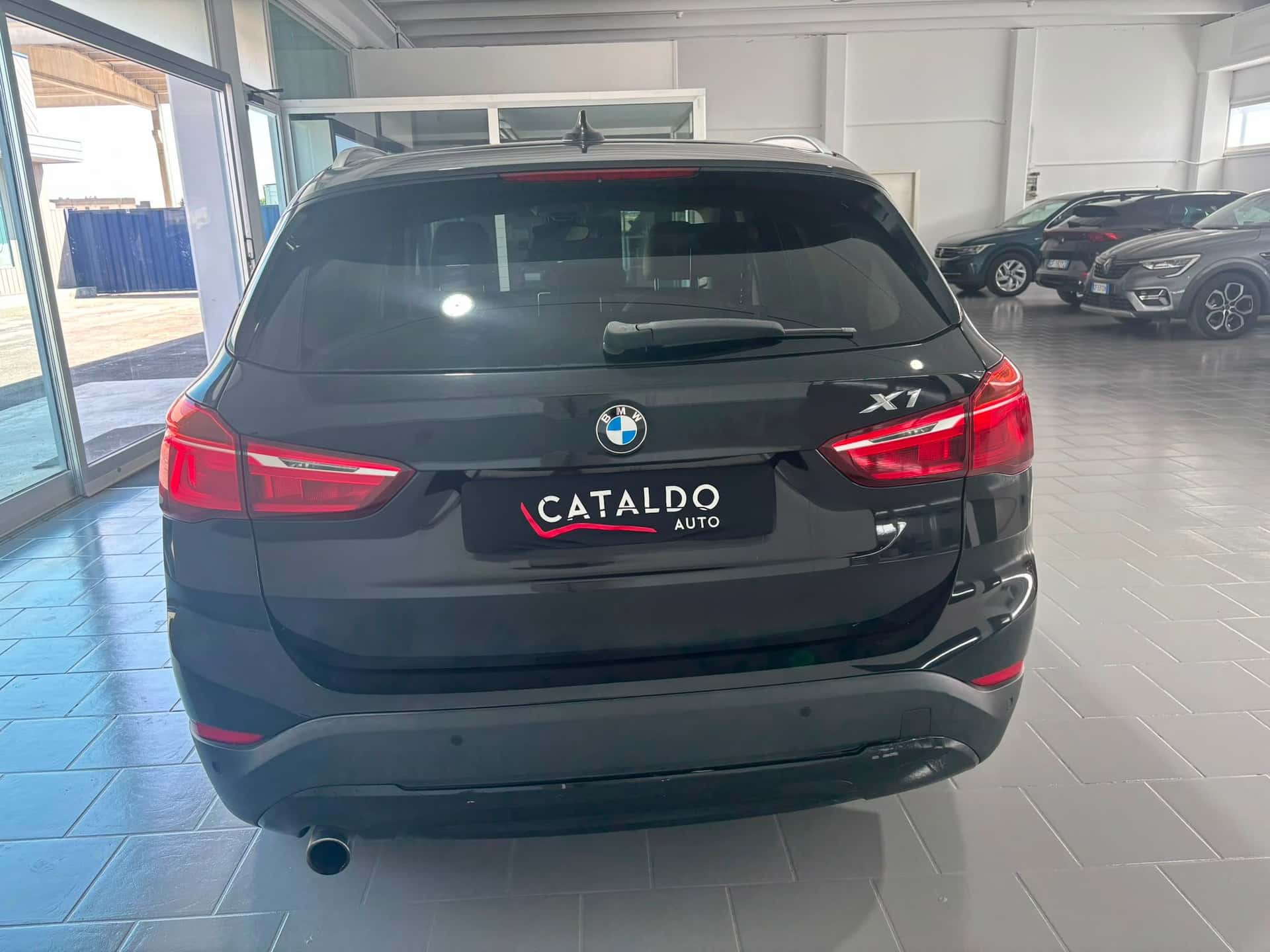 BMW X1 F48 sdrive18d Advantage auto - Immagine 4