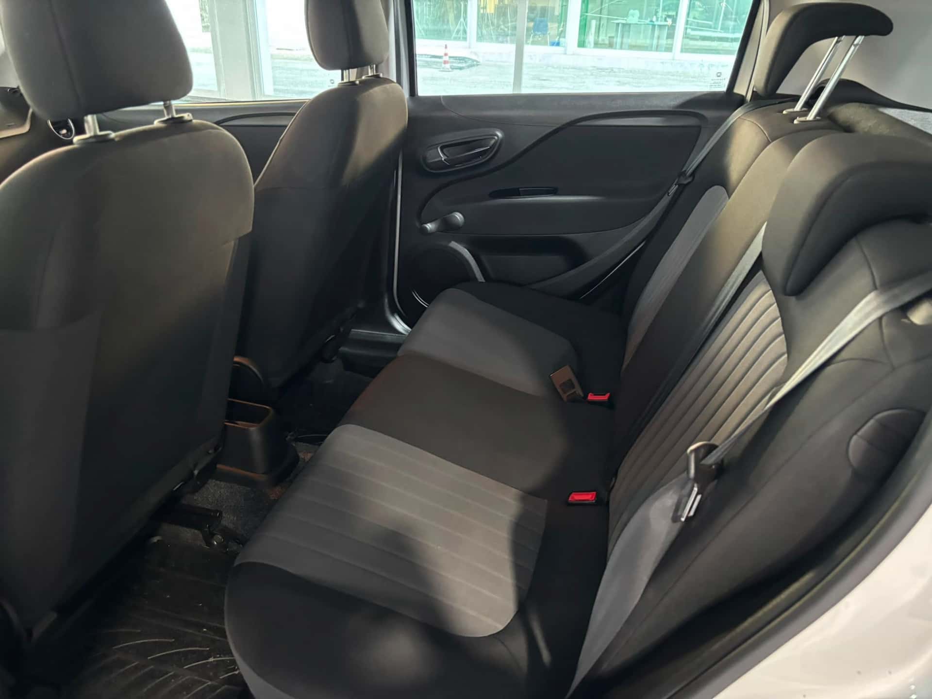 Fiat Punto III 2012 5p 1.3 mjt Street s&s - Immagine 16