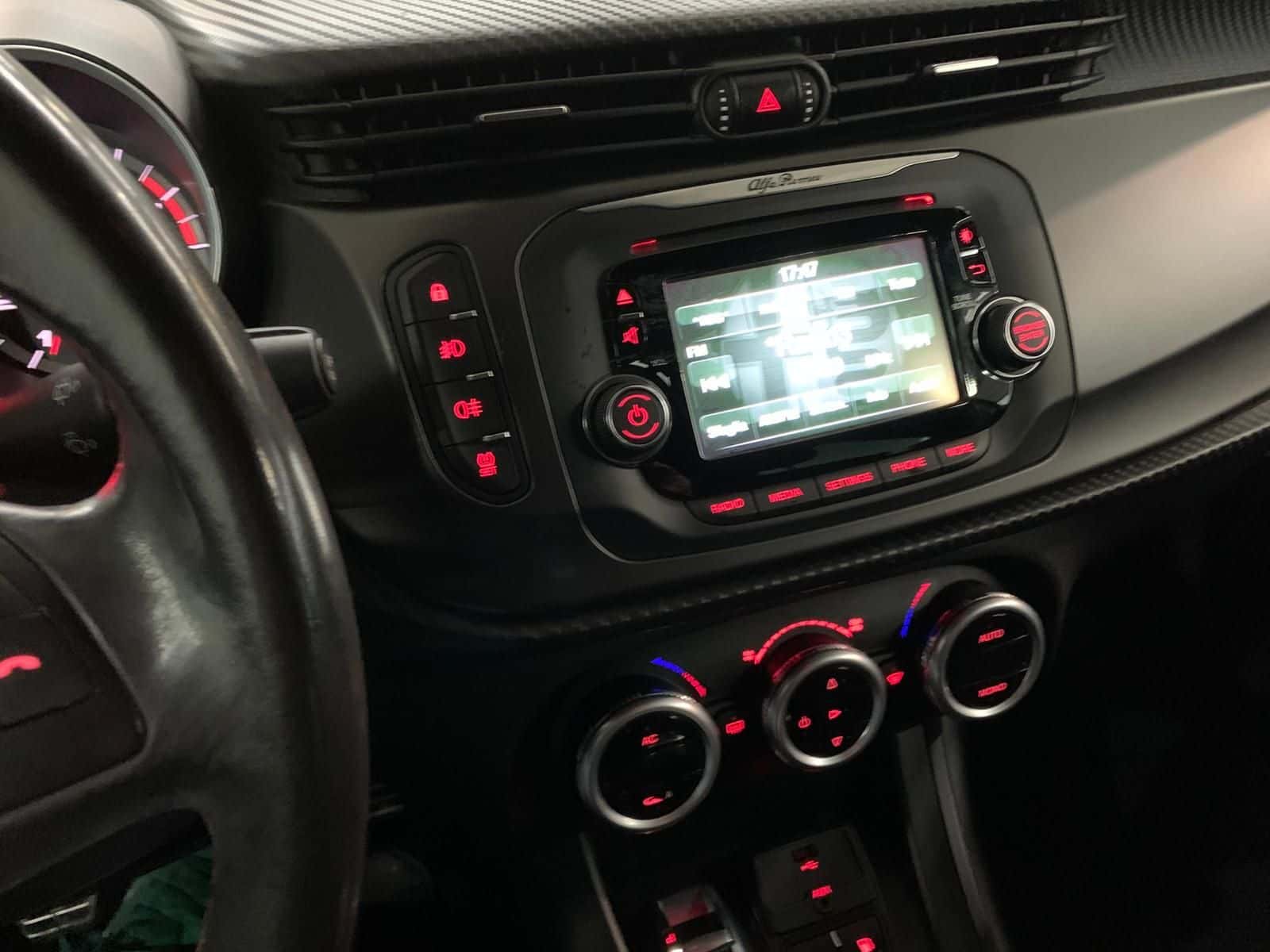 Alfa Romeo Giulietta 1.4 Turbo 120 CV GPL Sprint - Immagine 13