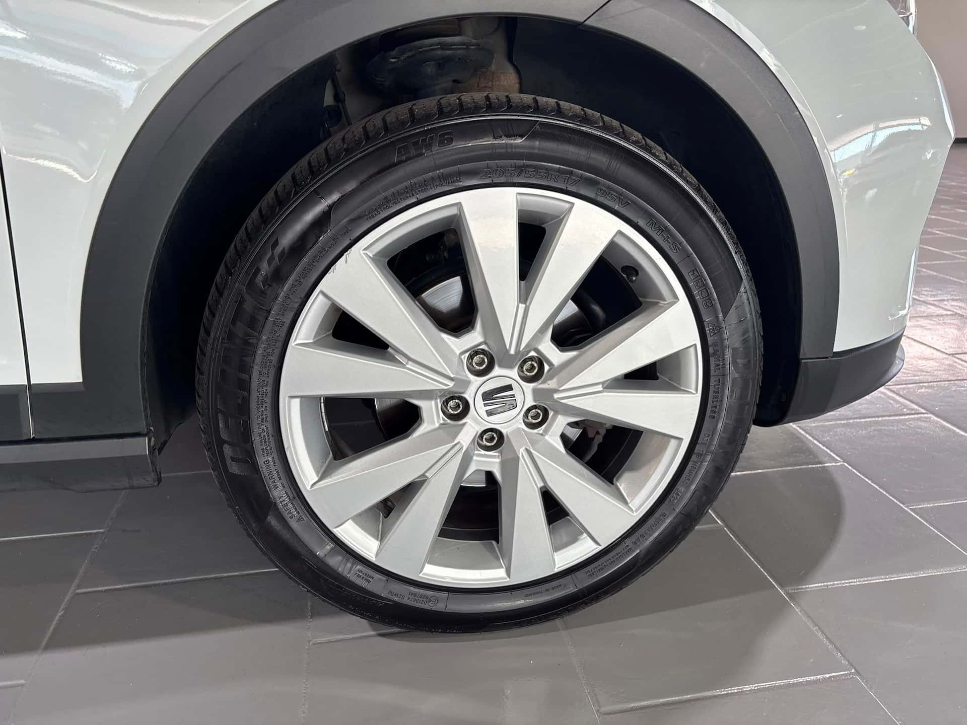 SEAT Arona 2022 1.0 ecotsi Xperience 95cv - Immagine 20