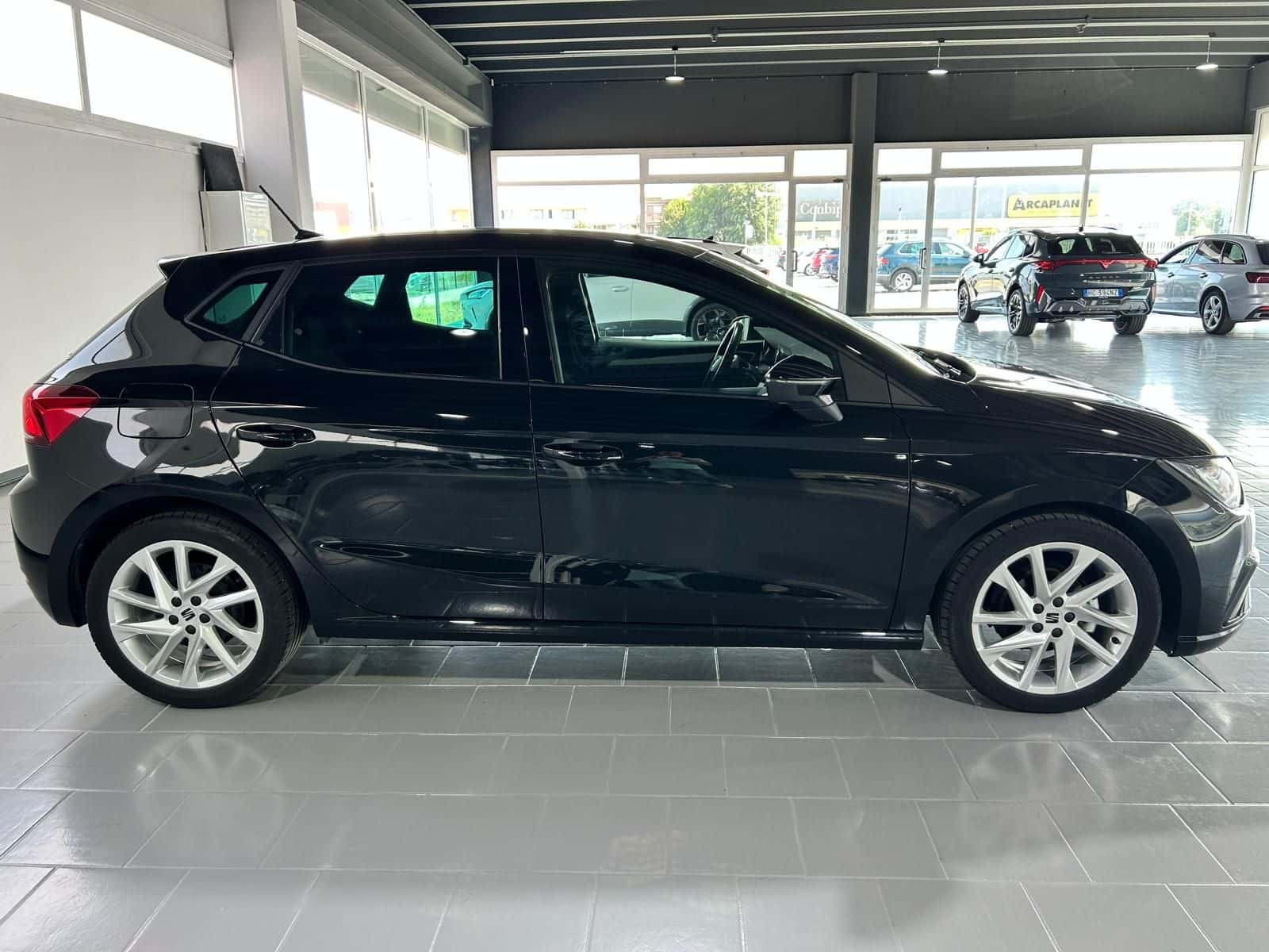 SEAT Ibiza V 2017 1.0 ecotsi FR 95cv - Immagine 6