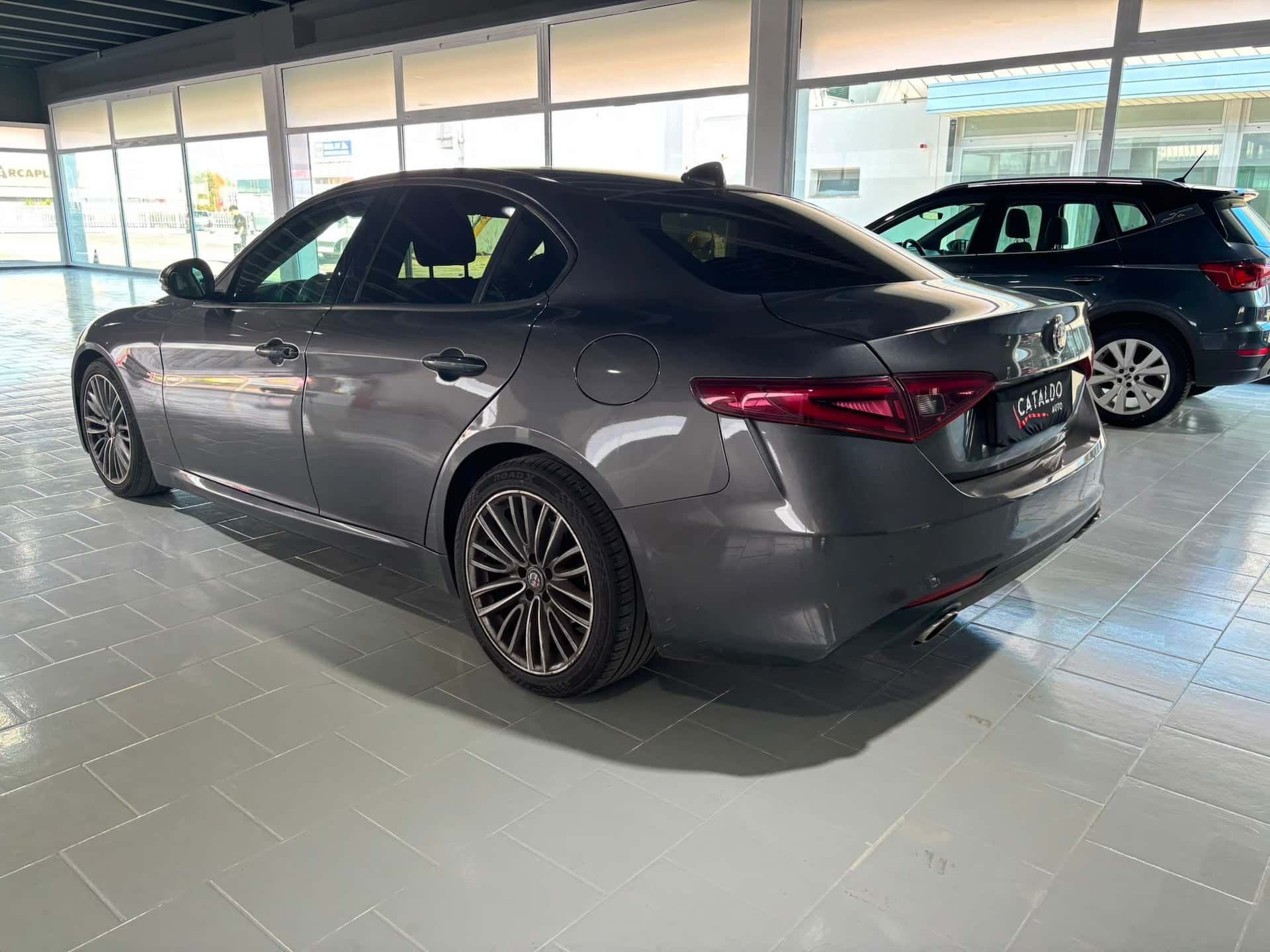 Alfa Romeo Giulia 2.2 Turbodiesel 180 CV Super - Immagine 3