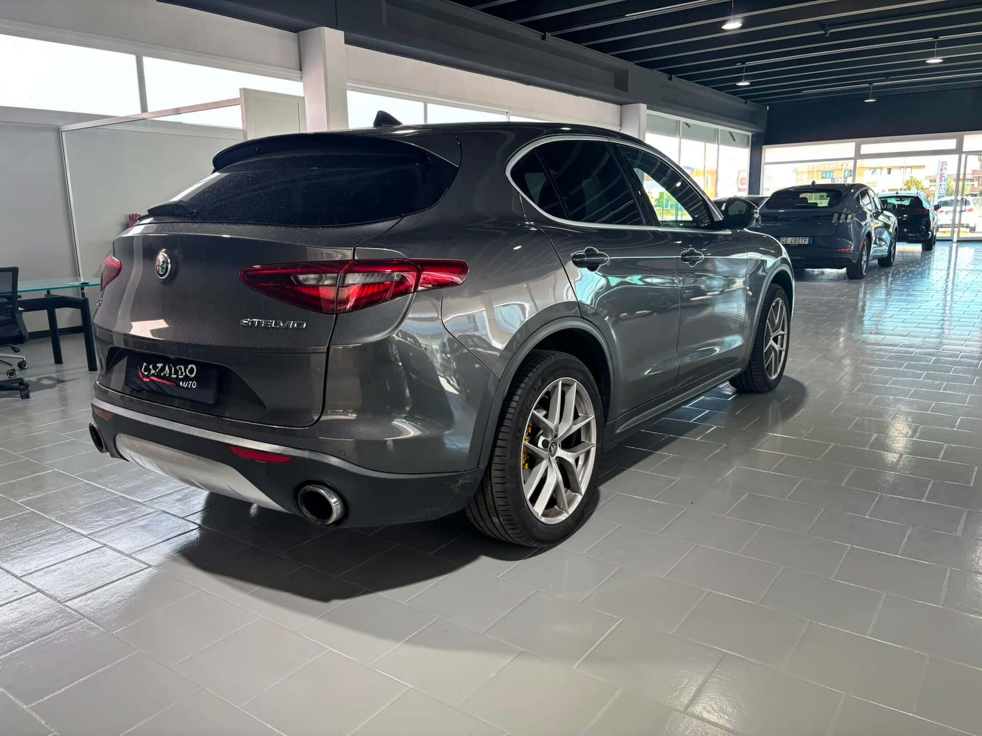 Alfa Romeo Stelvio 2.2 t Executive Q4 210cv auto my19 - Immagine 5