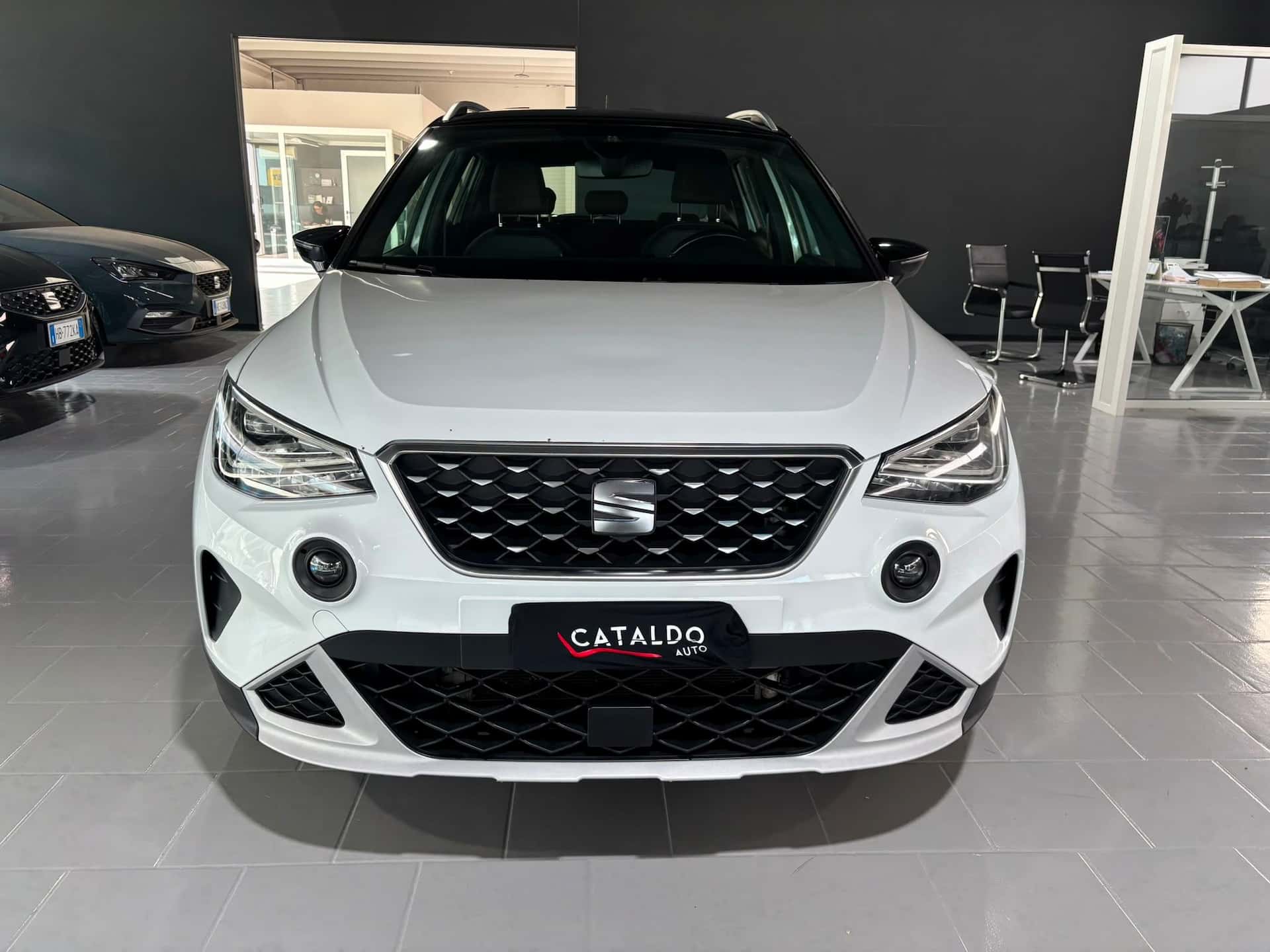 SEAT Arona 2022 1.0 ecotsi Xperience 95cv - Immagine 8