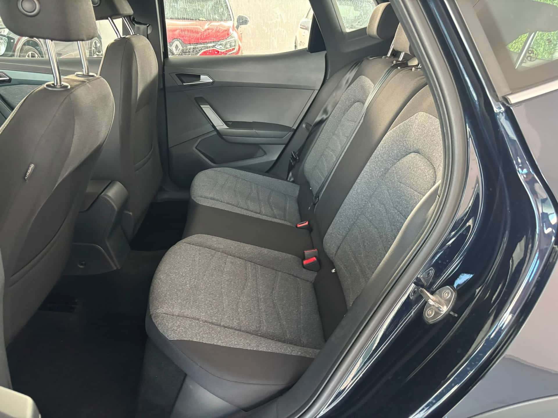 SEAT Arona 2022 1.0 ecotsi Xperience 110cv - Immagine 17