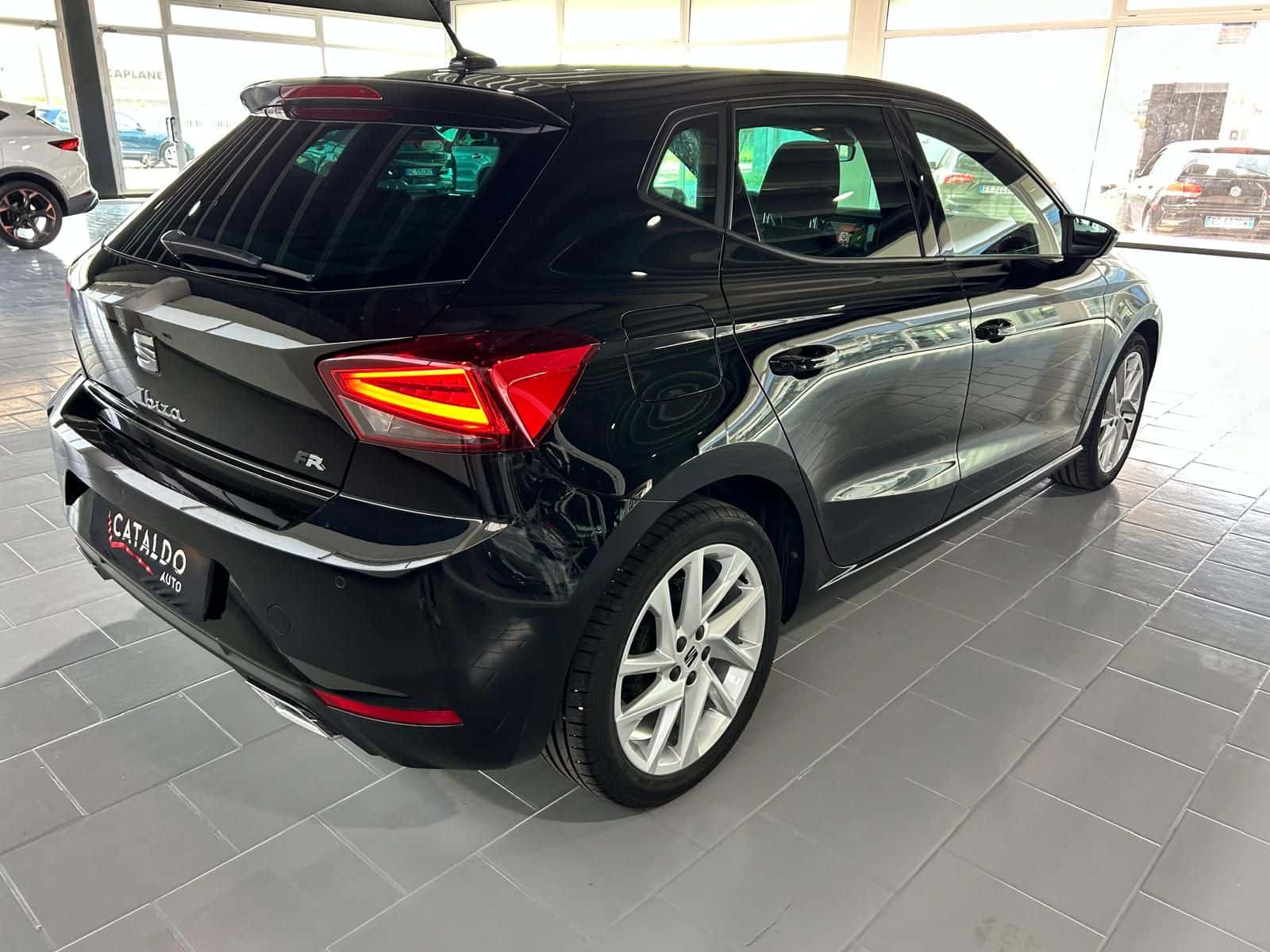 SEAT Ibiza V 2017 1.0 ecotsi FR 95cv - Immagine 5