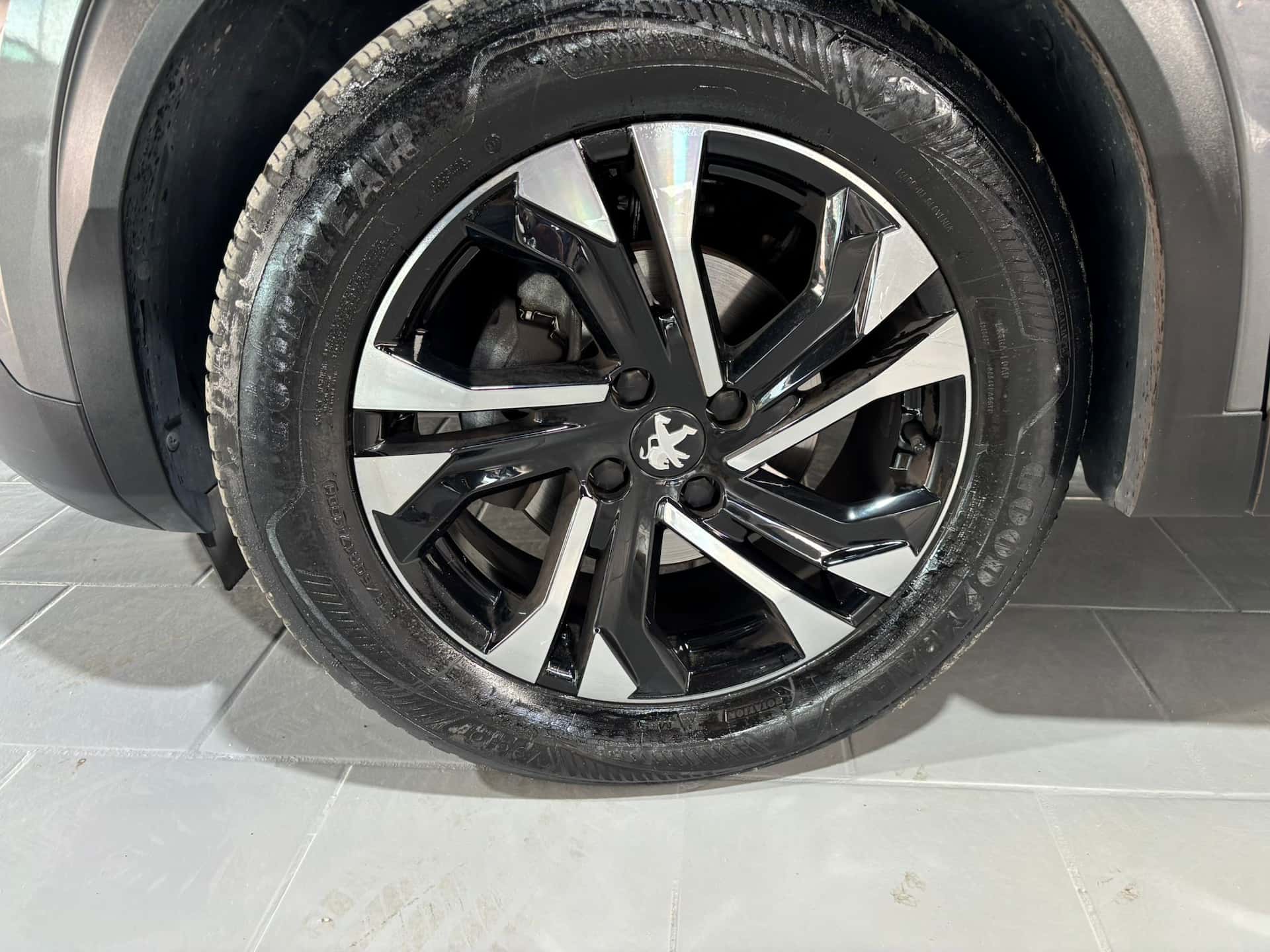 Peugeot 2008 II 2020 1.2 puretech Allure Pack  - Immagine 21