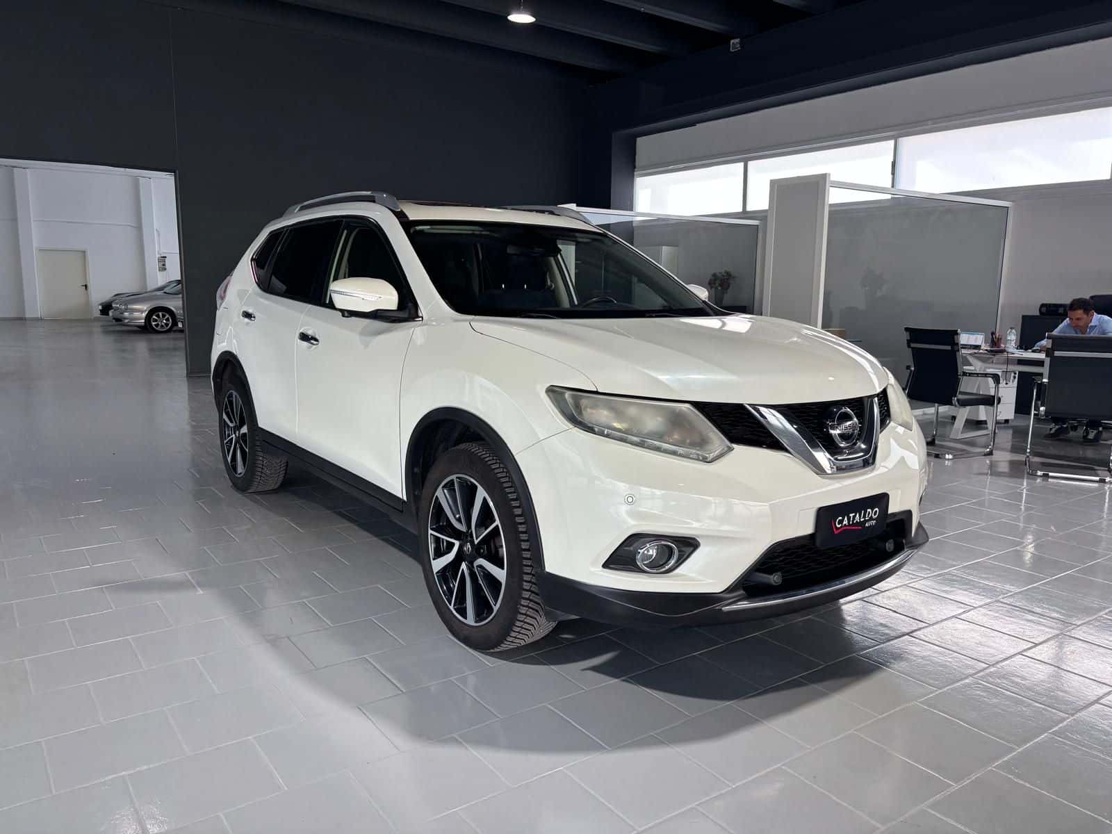 Nissan X-Trail III 2014 1.6 dci N-Vision 2wd - Immagine 7