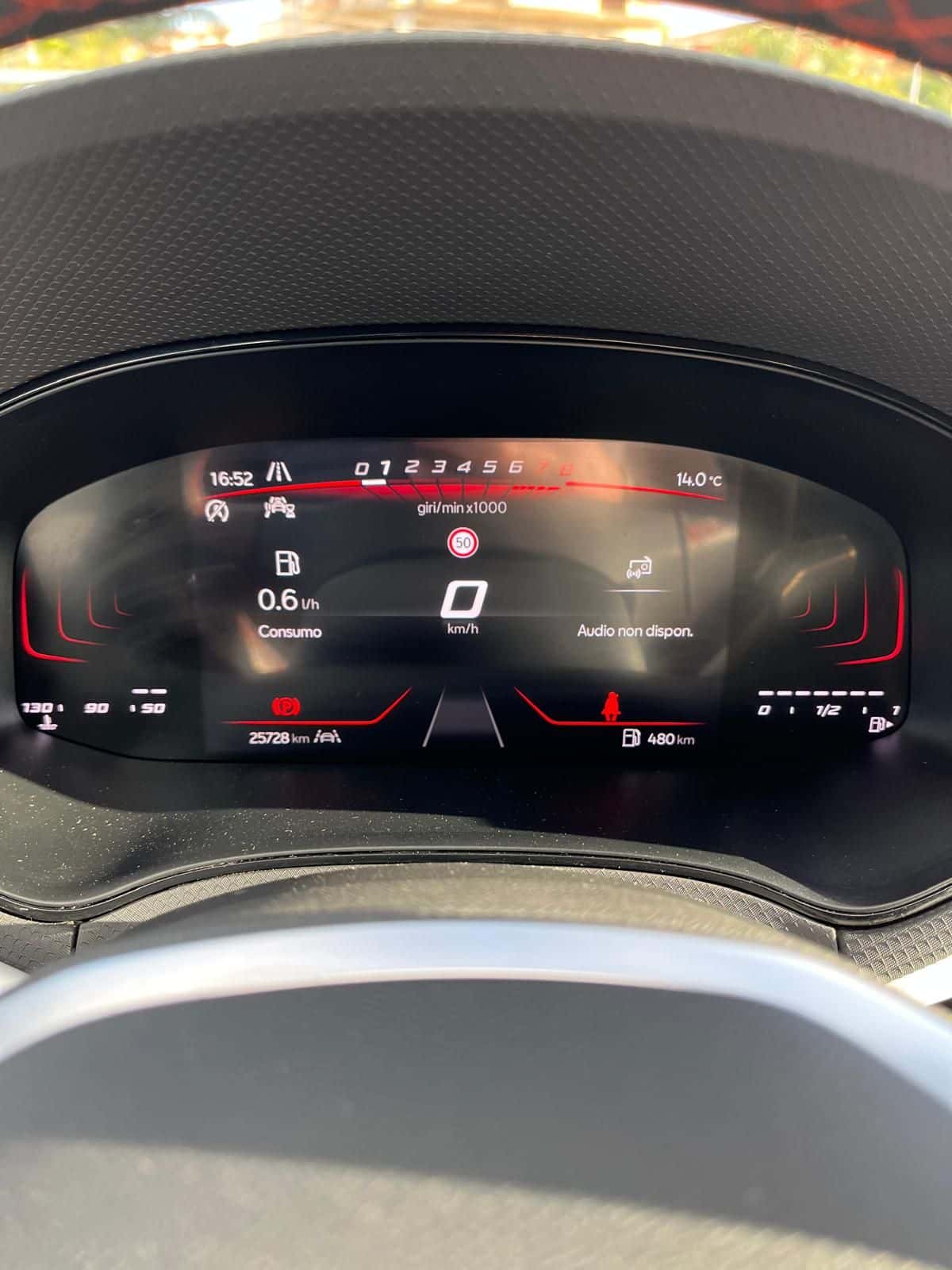 SEAT Arona 2022 1.0 ecotsi FR 95cv - Immagine 10