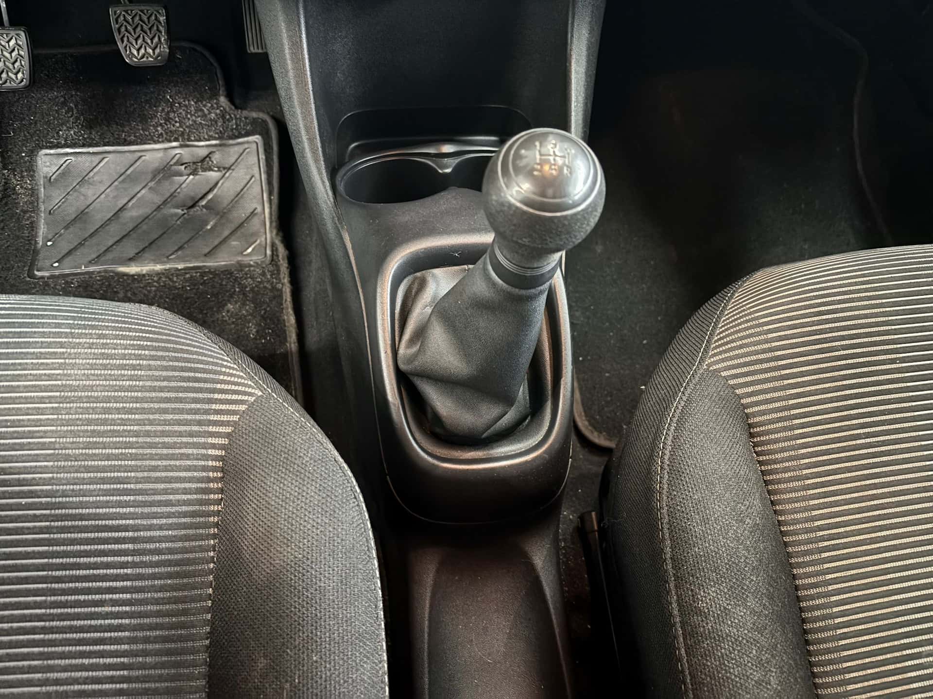 Peugeot 108  5p 1.2 vti 12v Allure - Immagine 19