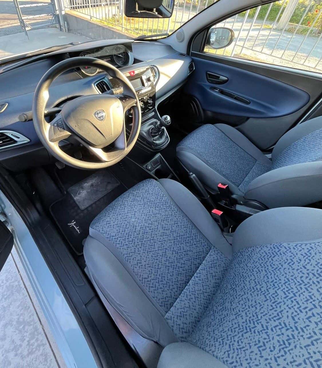Lancia Ypsilon III 2021 1.0 firefly hybrid Gold - Immagine 7