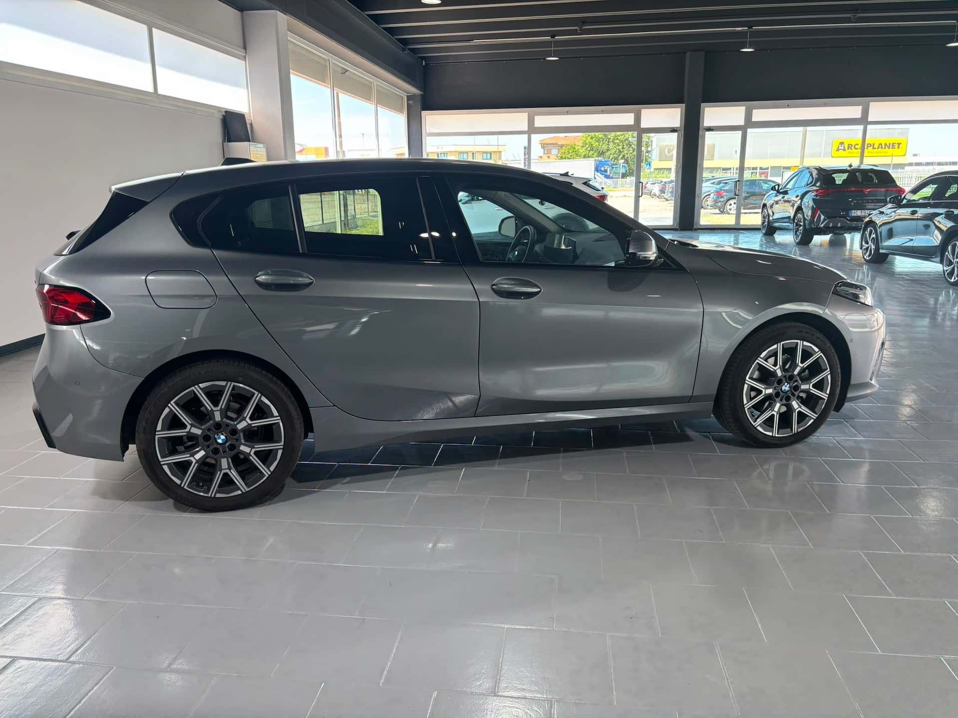 BMW 118 Serie 1 F70 118d MSport Design auto - Immagine 6